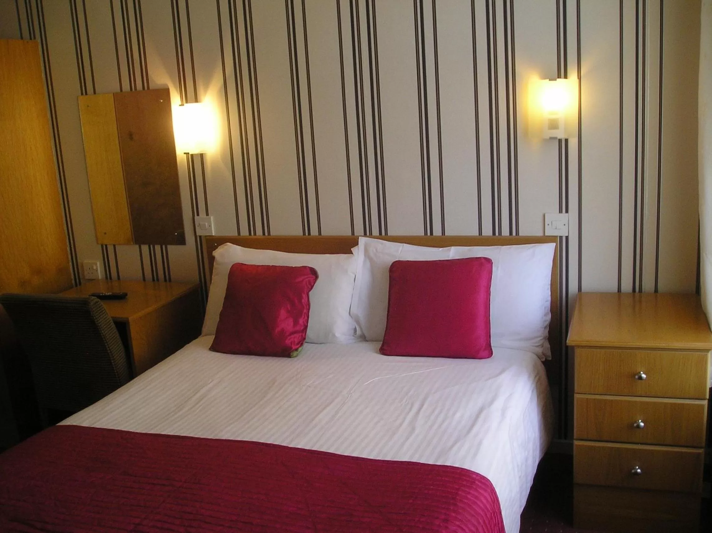 Bedroom, Bed in The Belvedere