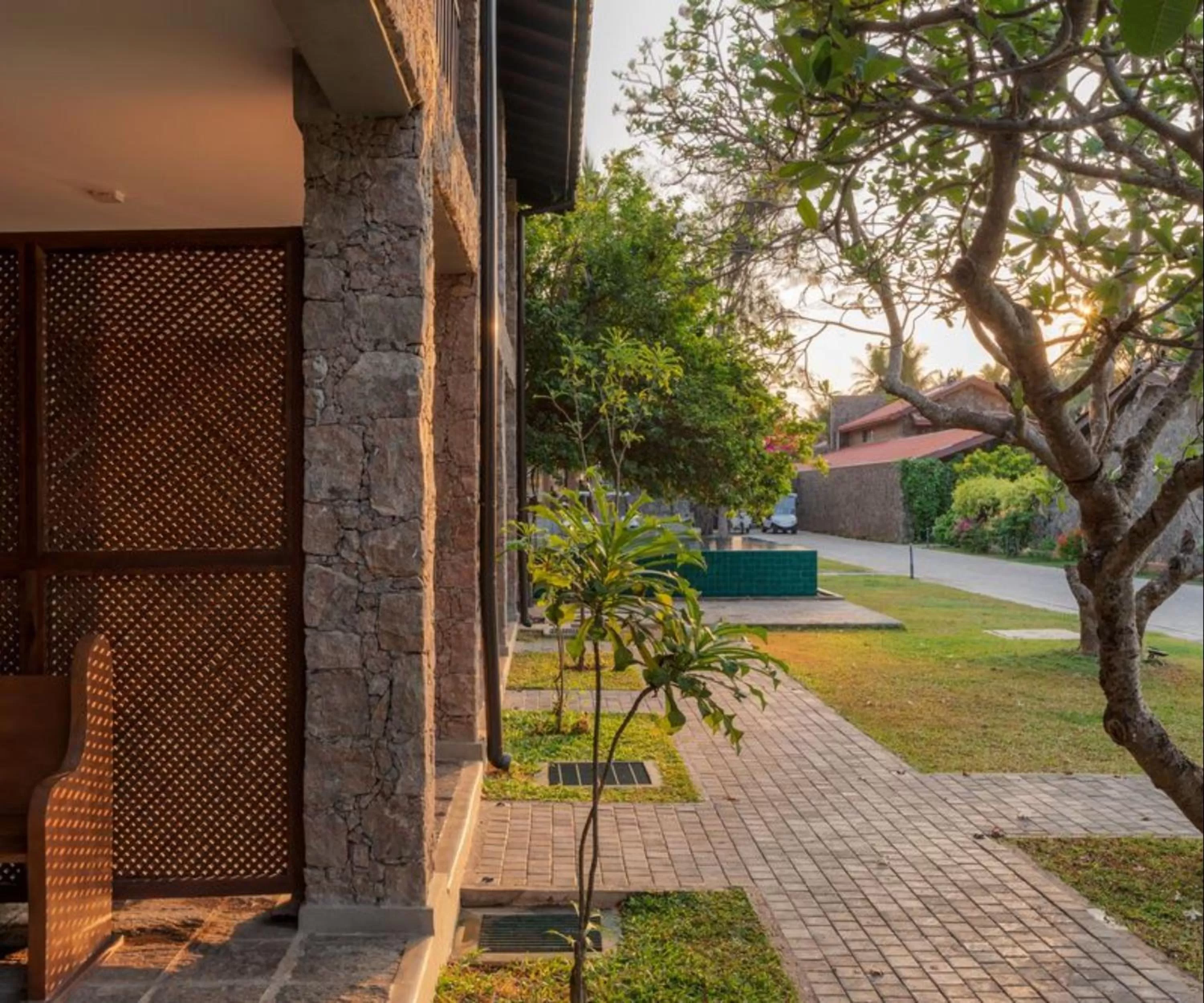 Garden view in Regenta Arie Lagoon Negombo