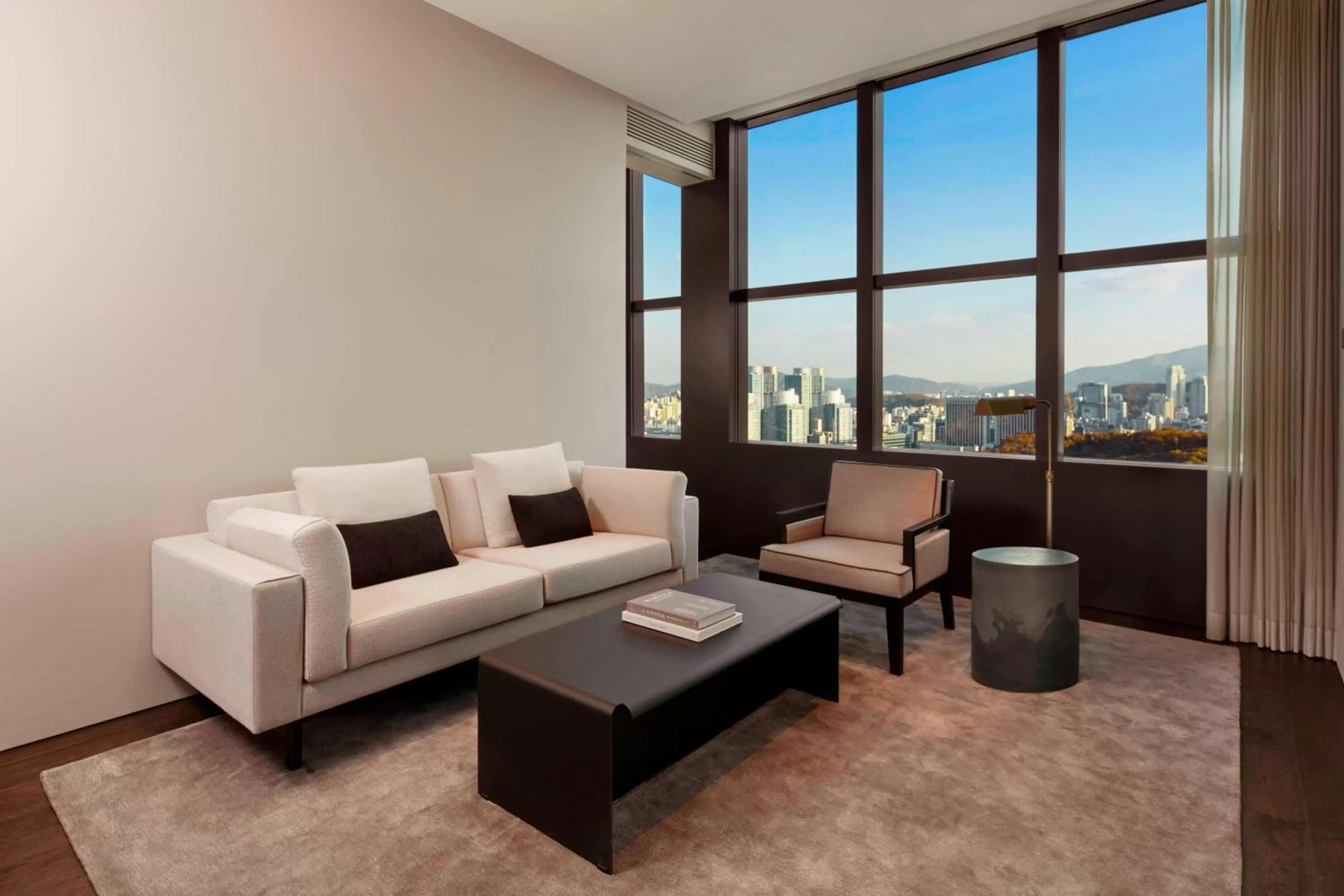 Living room in JW Marriott Hotel Seoul