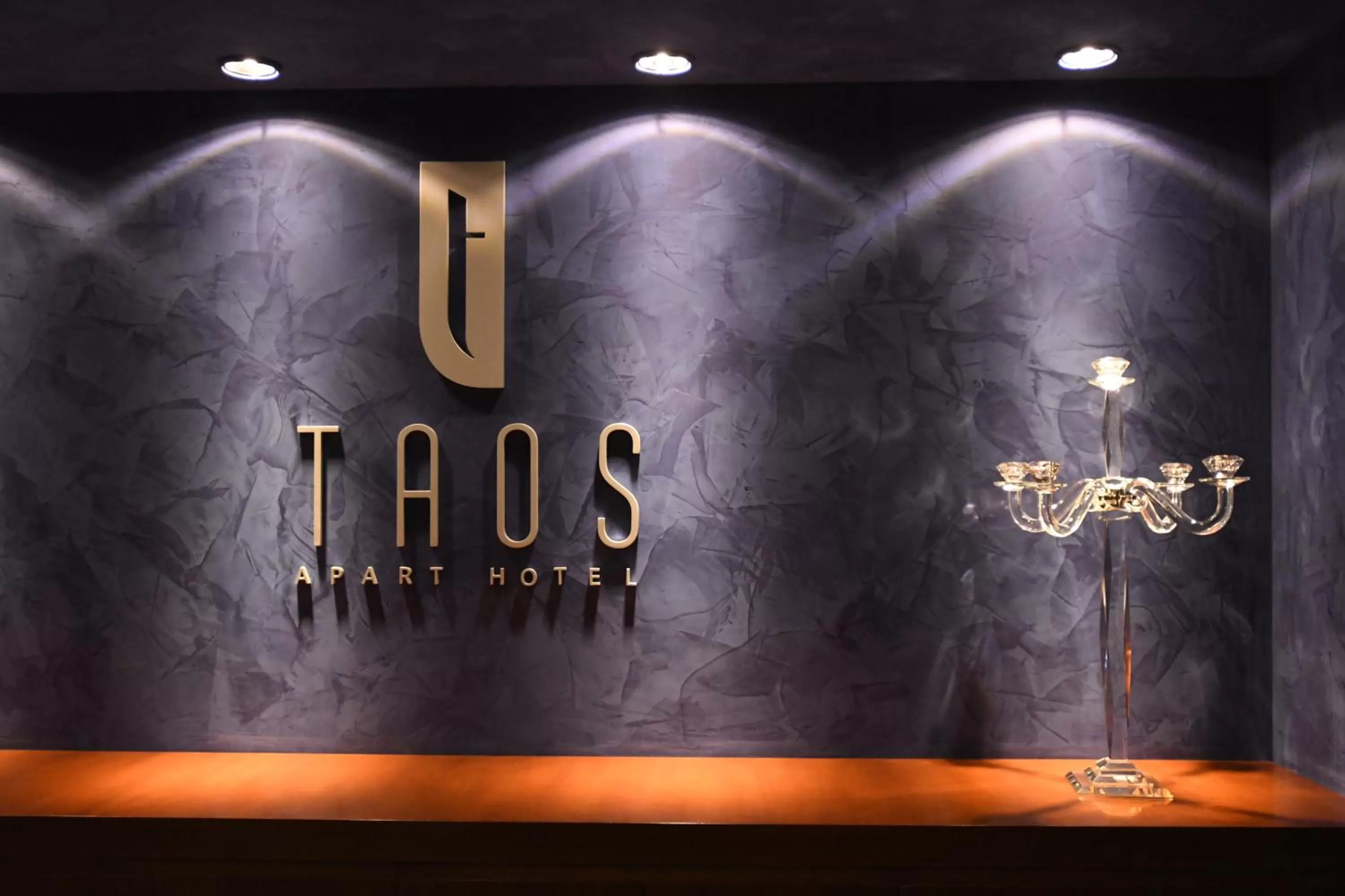 Living room, Property Logo/Sign in Taos Apart Hotel