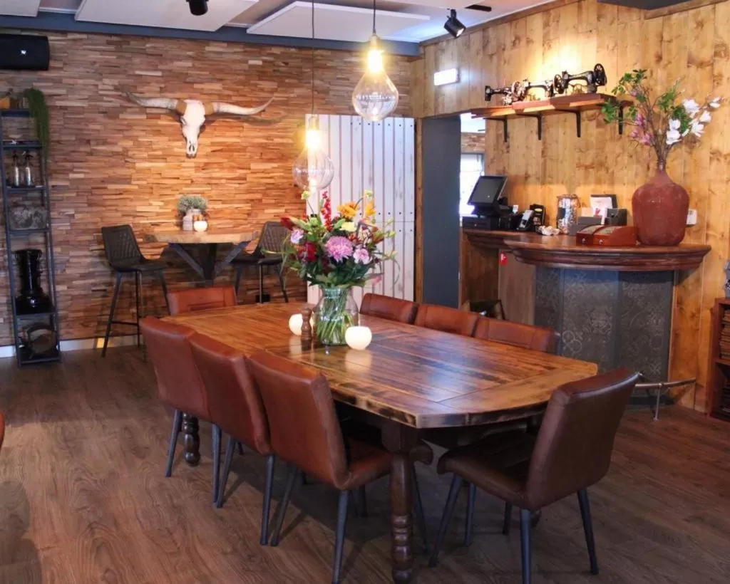 Property building in Slapen bij de Buurvrouw