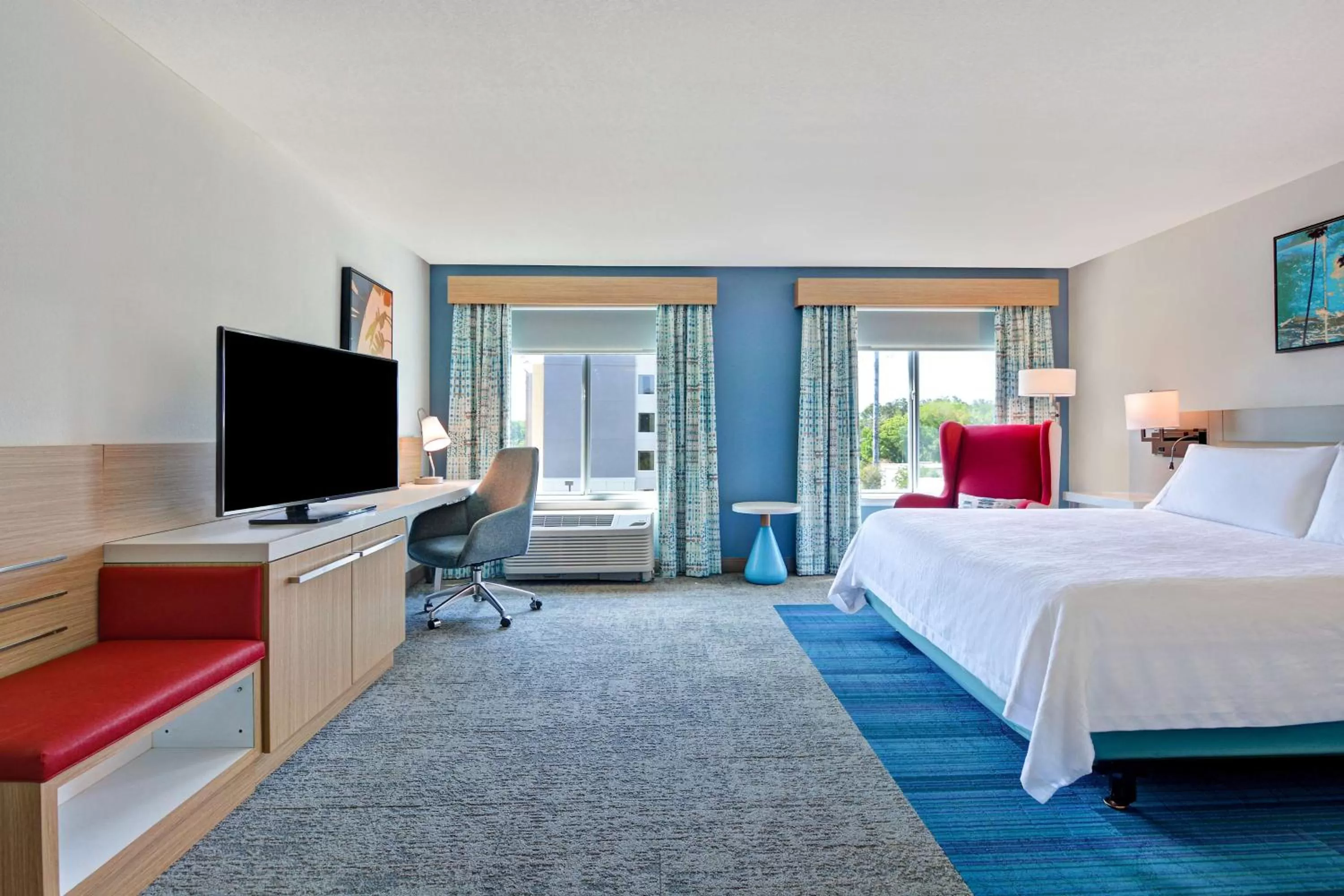 Junior Suite with Sofa Bed in Hilton Garden Inn Jacksonville Orange Park