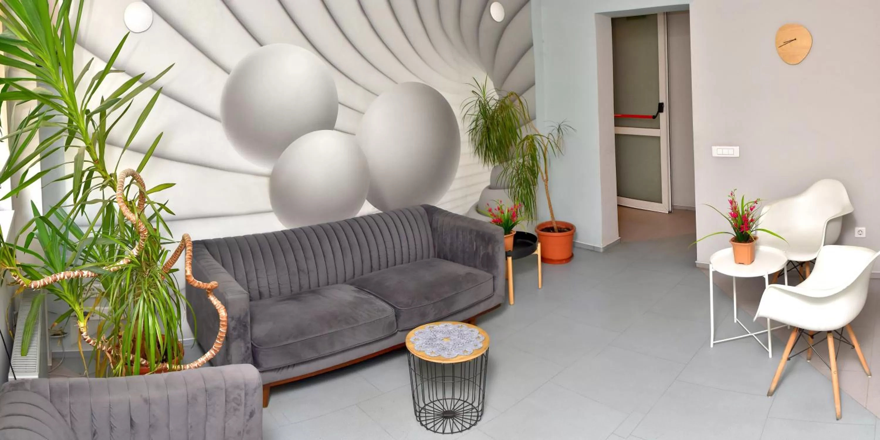 Seating area in City Hotel Bucharest