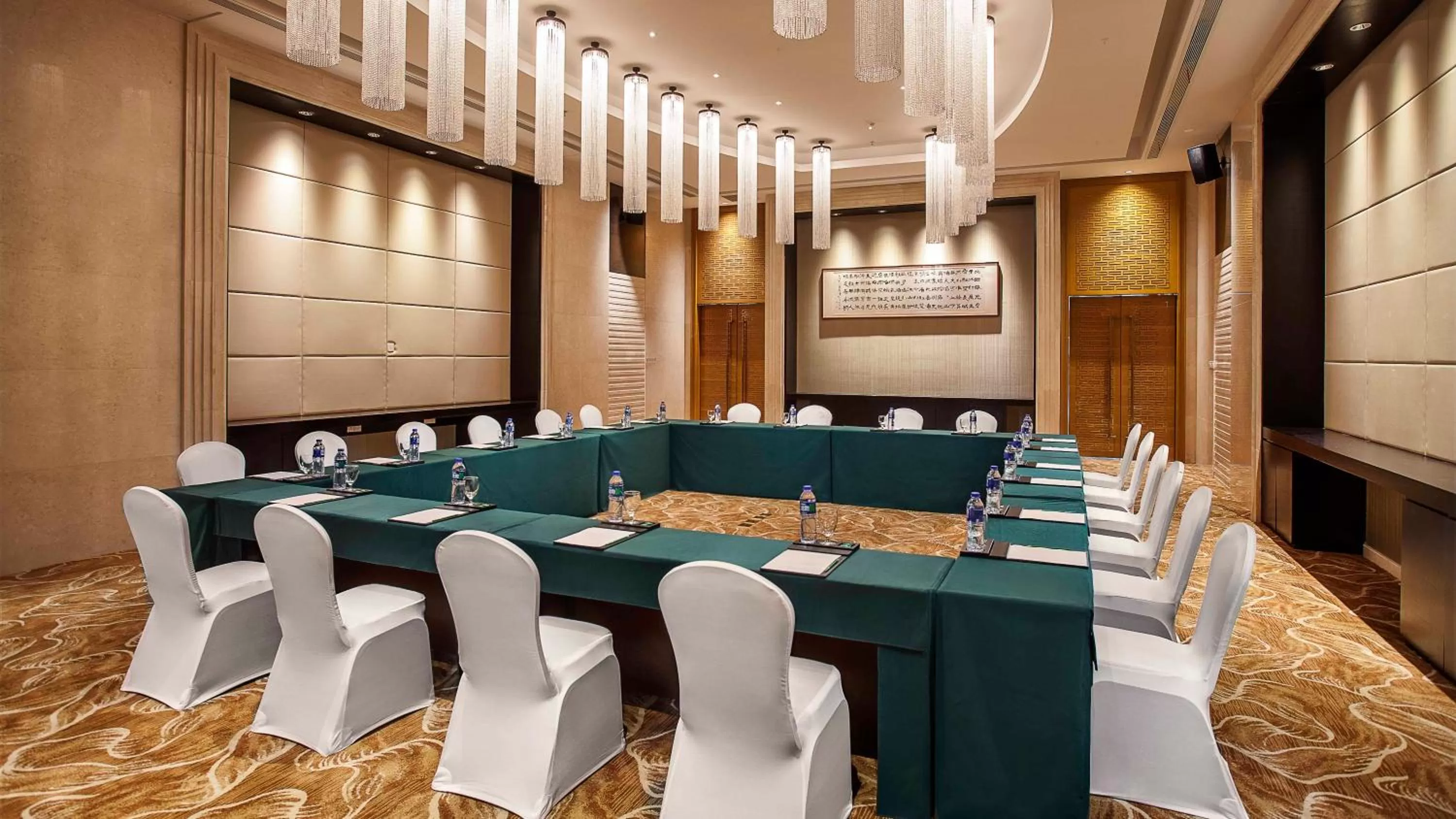 Meeting/conference room in Holiday Inn Nanchang Riverside by IHG
