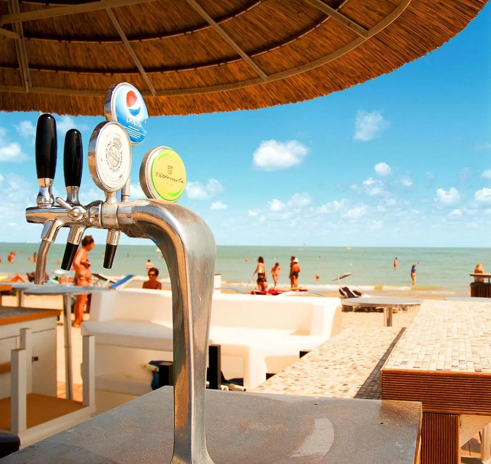 Beach in Hotel Apogeo - Breakfast Experience