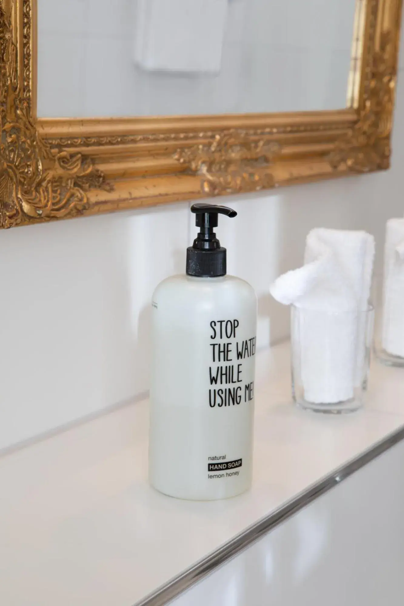 Standard Single Room in Villa Toscana Standard Single Room in Villa Toscana