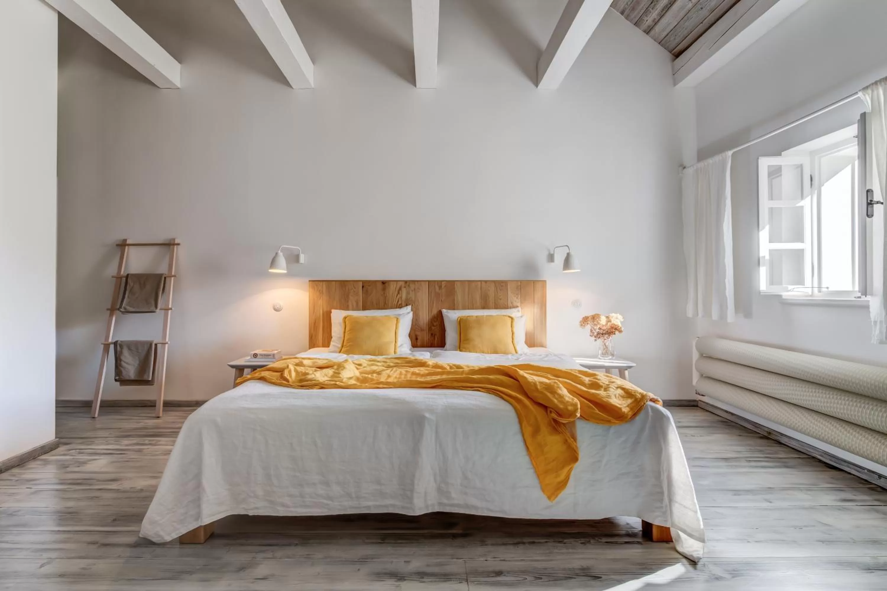 Bedroom, Bed in Mezi plůtky boutique dům