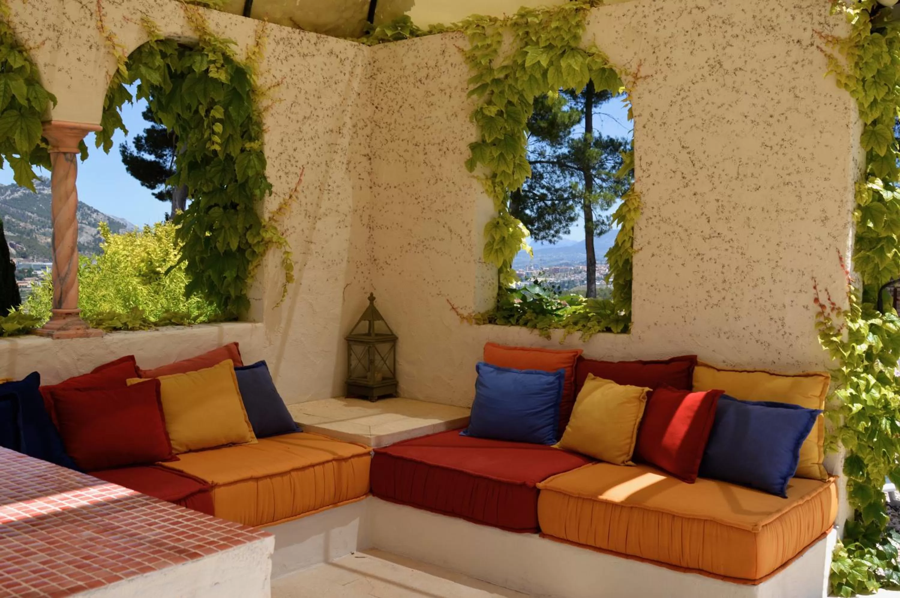 Swimming pool in Eco Hotel con encanto Masía la Mota B&B