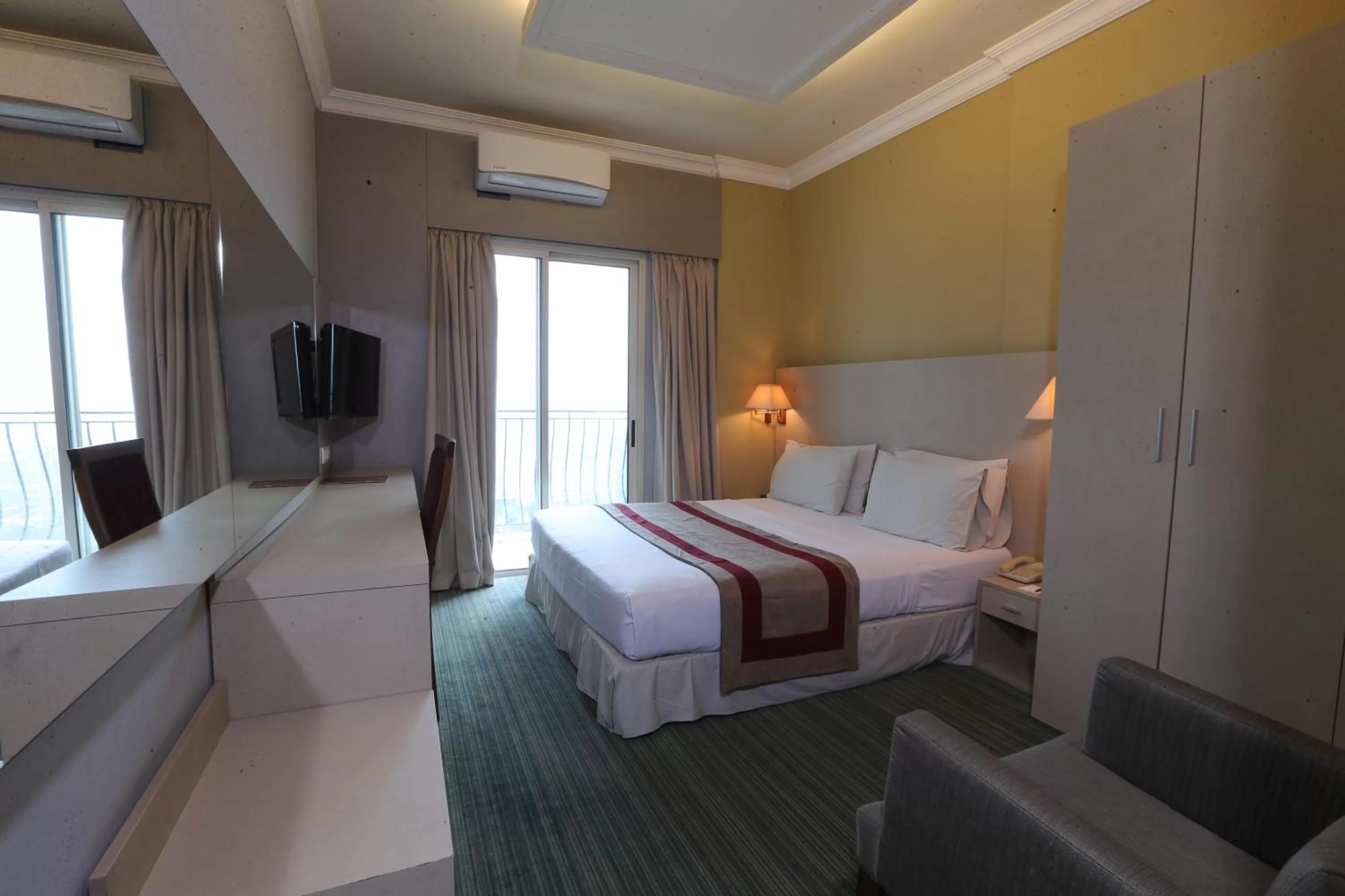 Bedroom, Bed in Padova Hotel