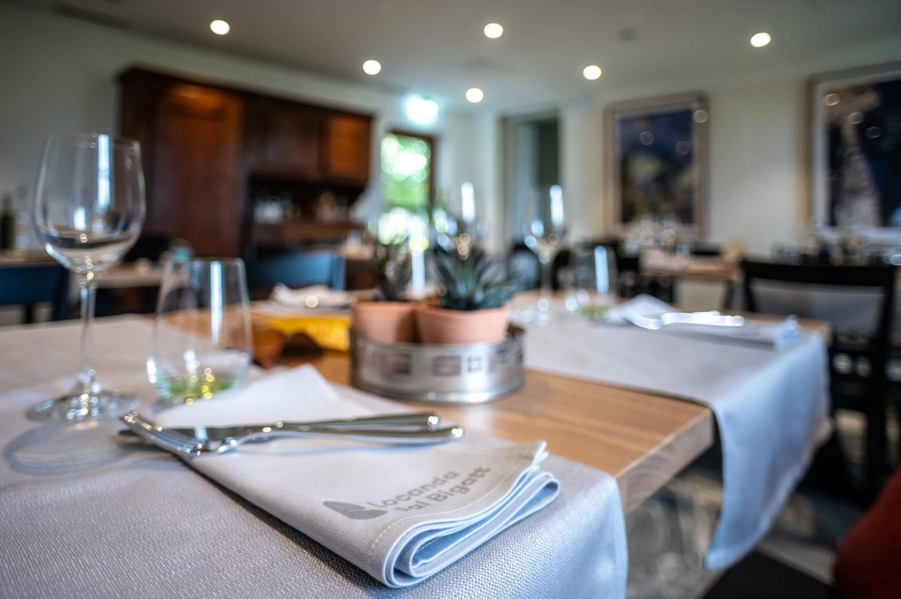 Restaurant/places to eat in Bigatt Hotel & Restaurant