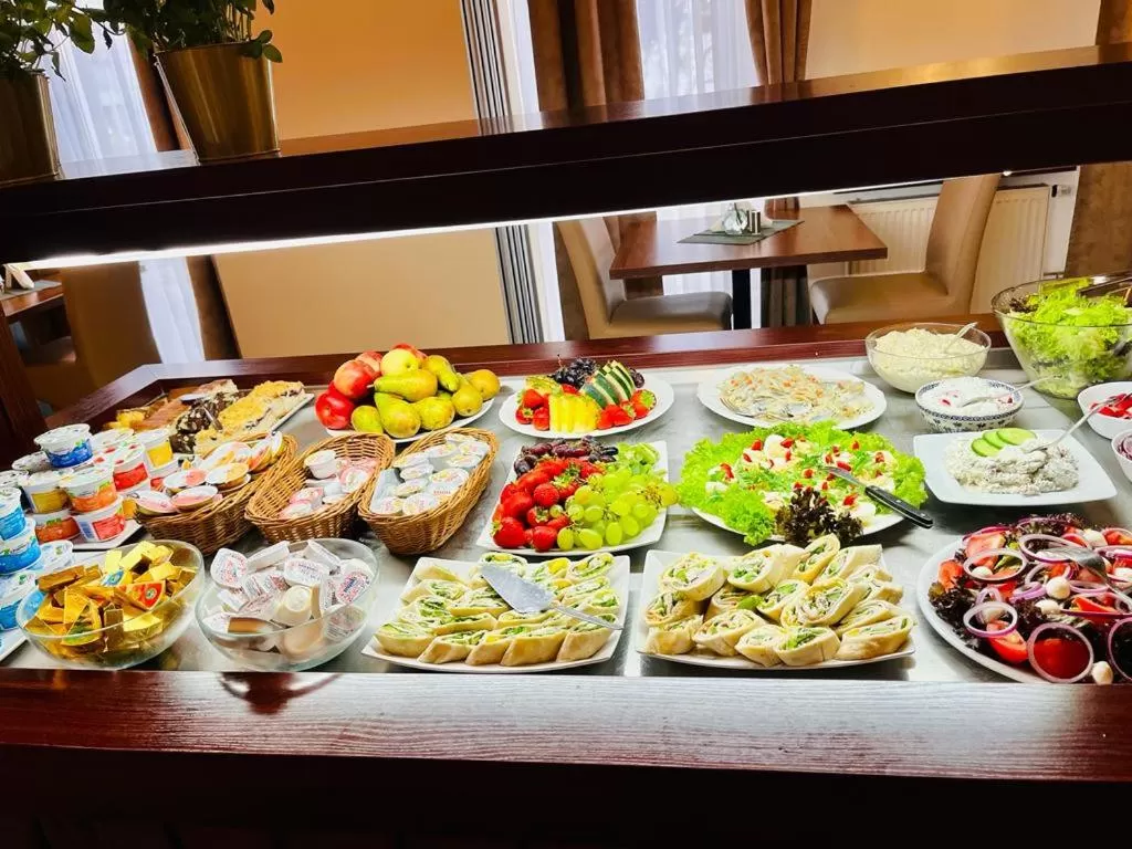 Buffet breakfast in Hotel Great Polonia Conrad Kraków