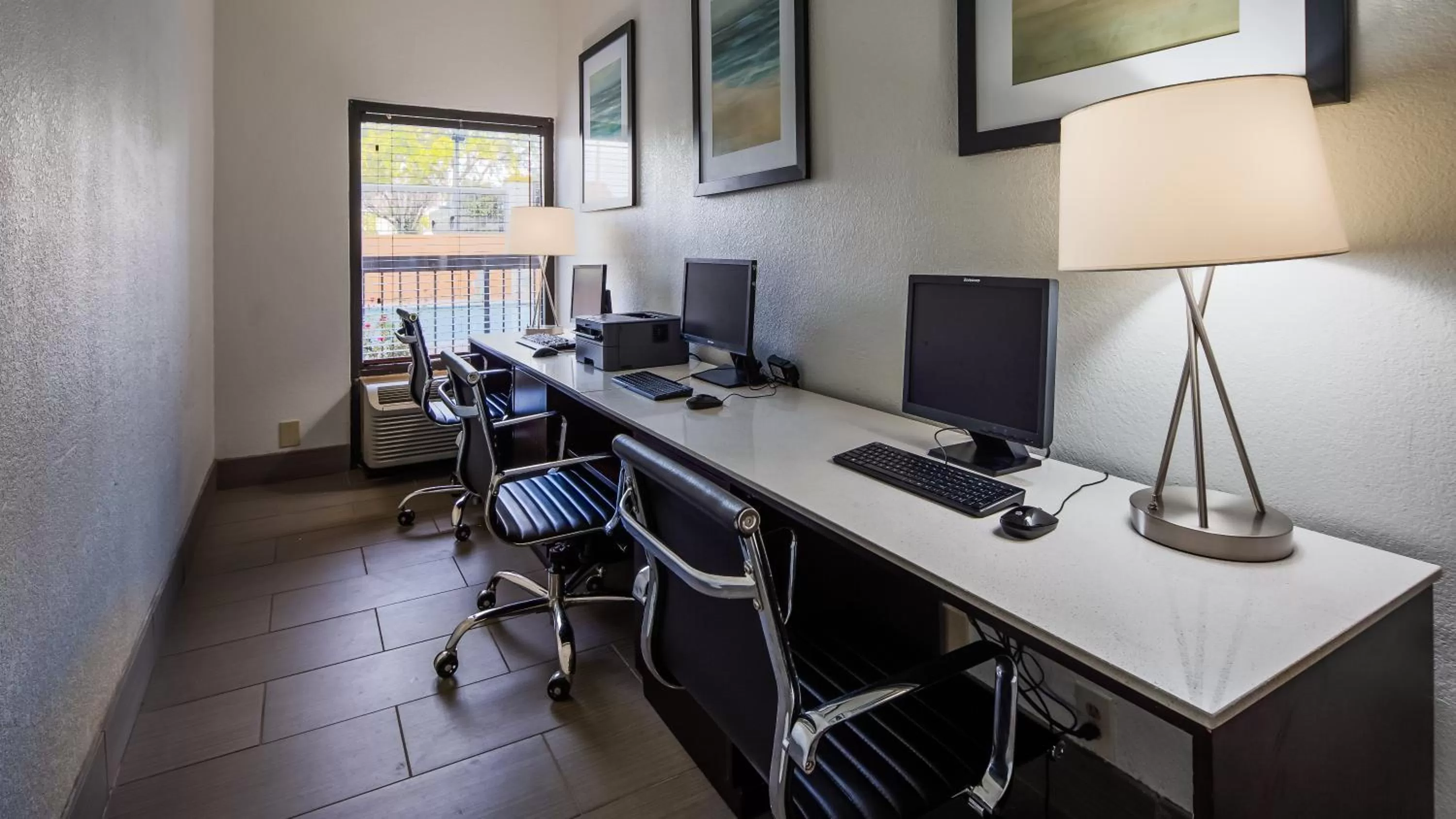 TV and multimedia in Clarion Pointe near Medical Center