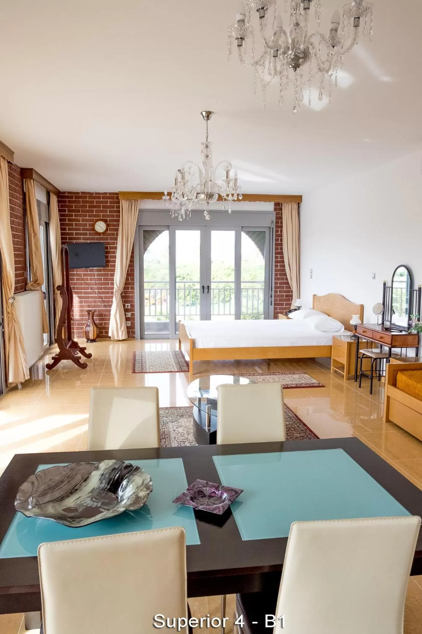 Day, Bed in Ionion Star Hotel