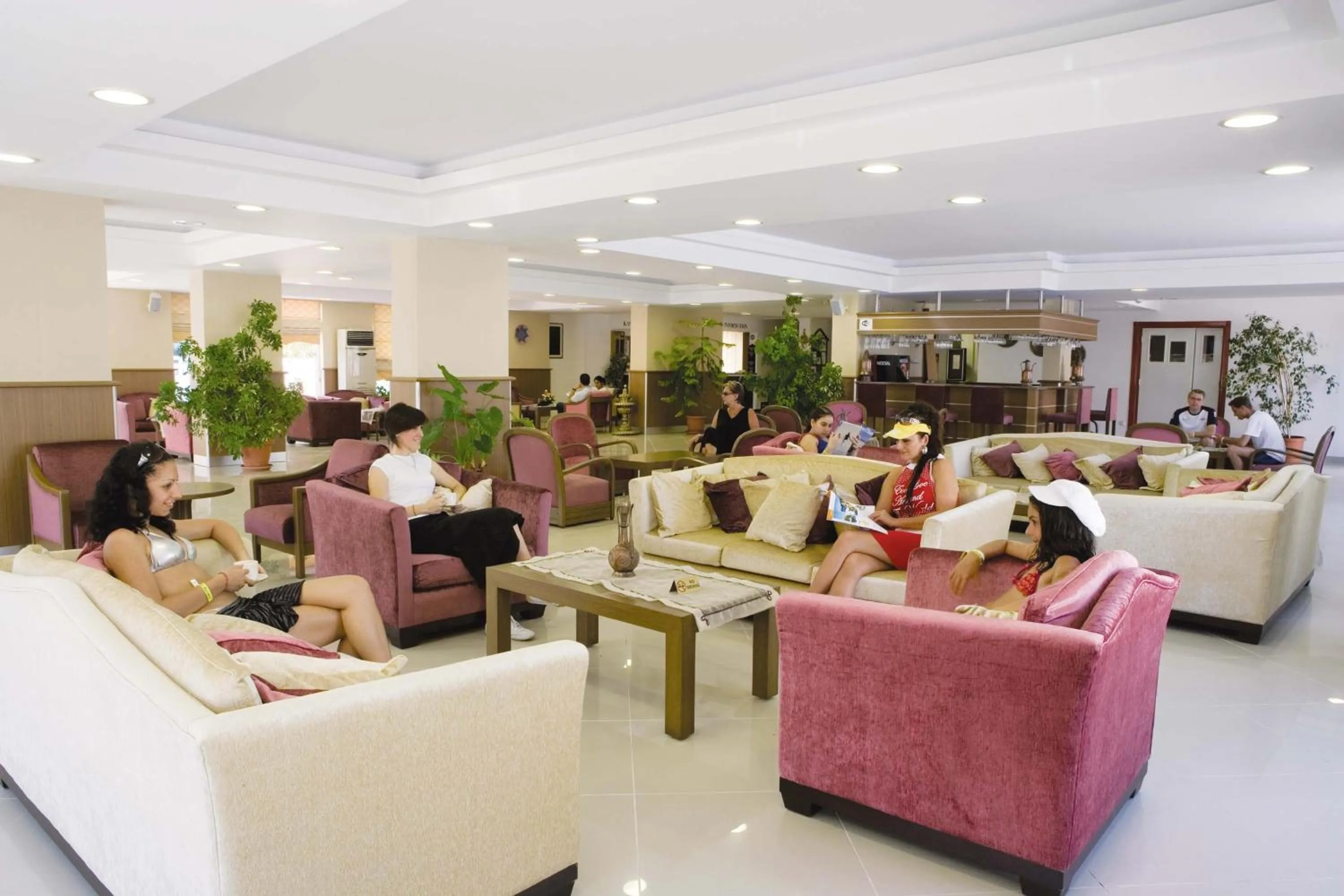 People in Hotel Billurcu