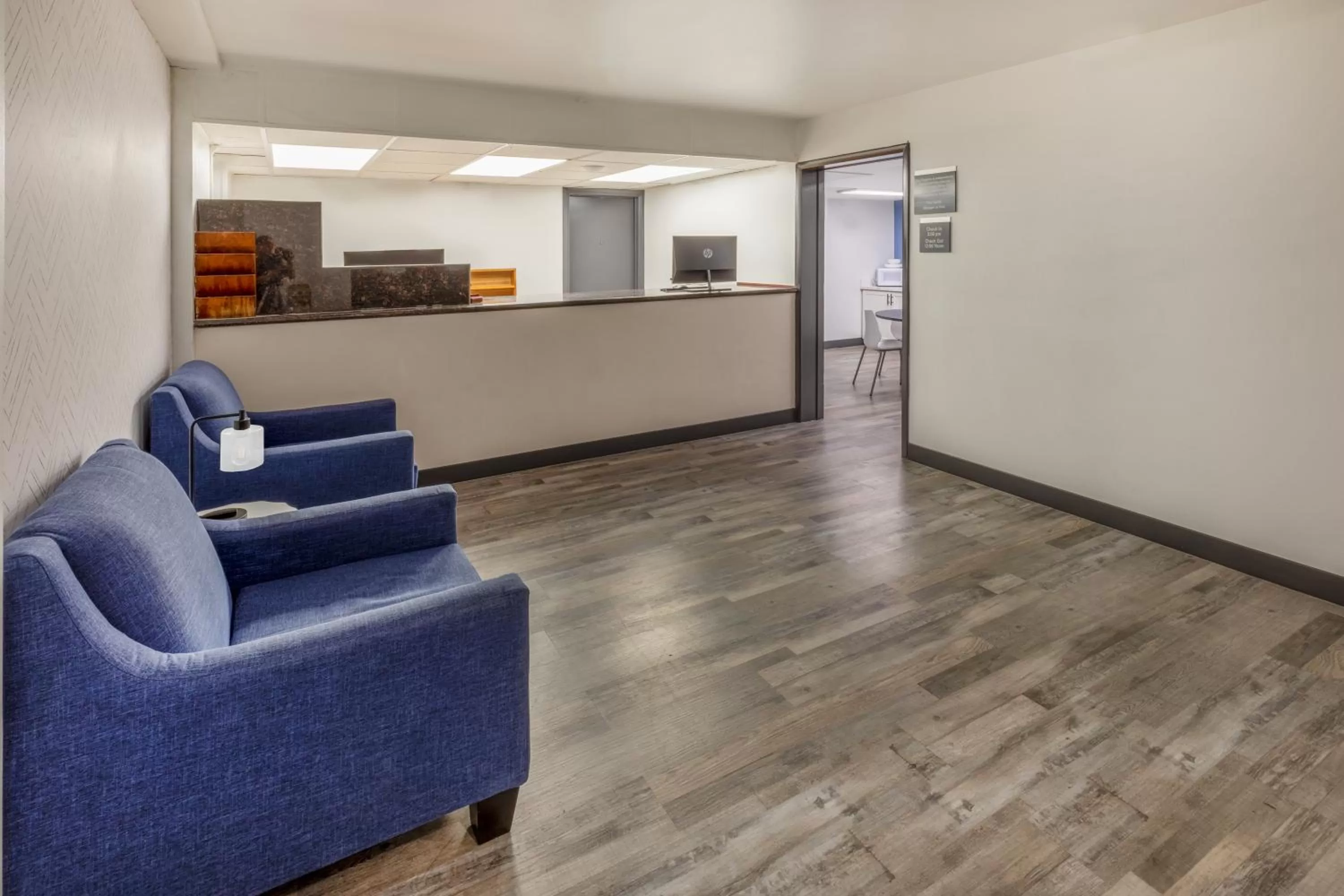 Lobby or reception in Baymont by Wyndham Laredo