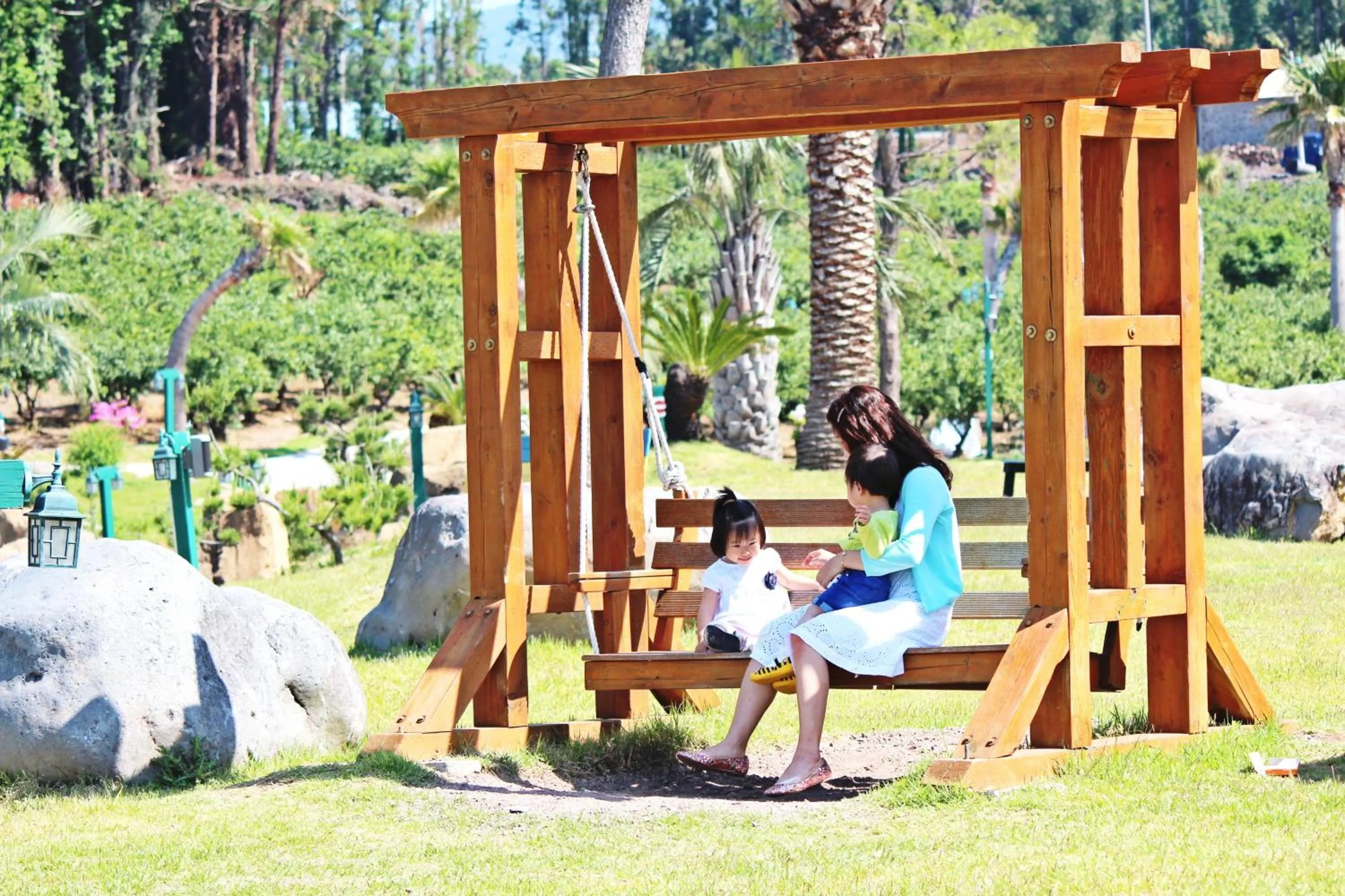 Area and facilities in Jungmun Log Pension & Resort