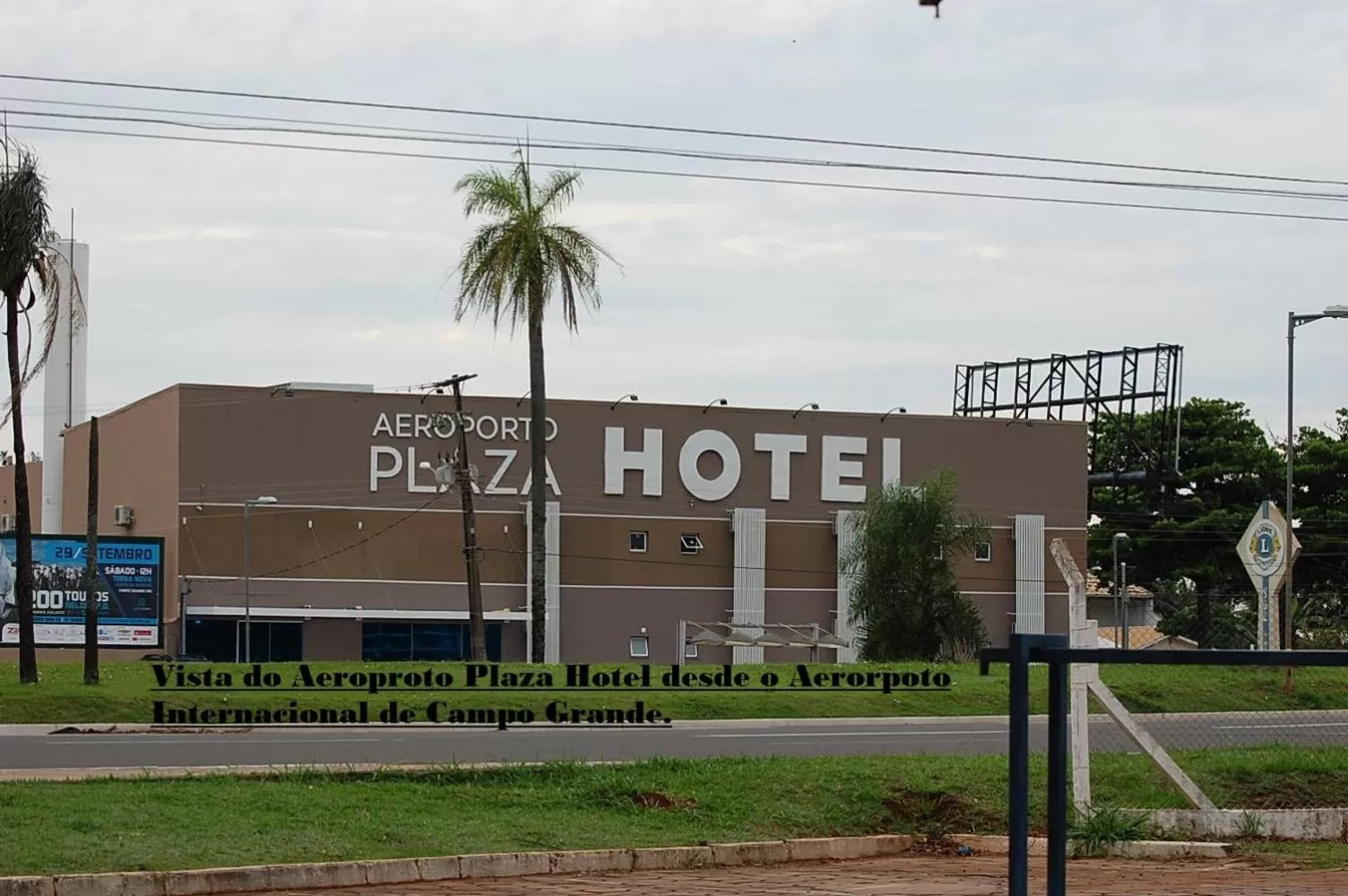 Property Building in Aeroporto Plaza Hotel