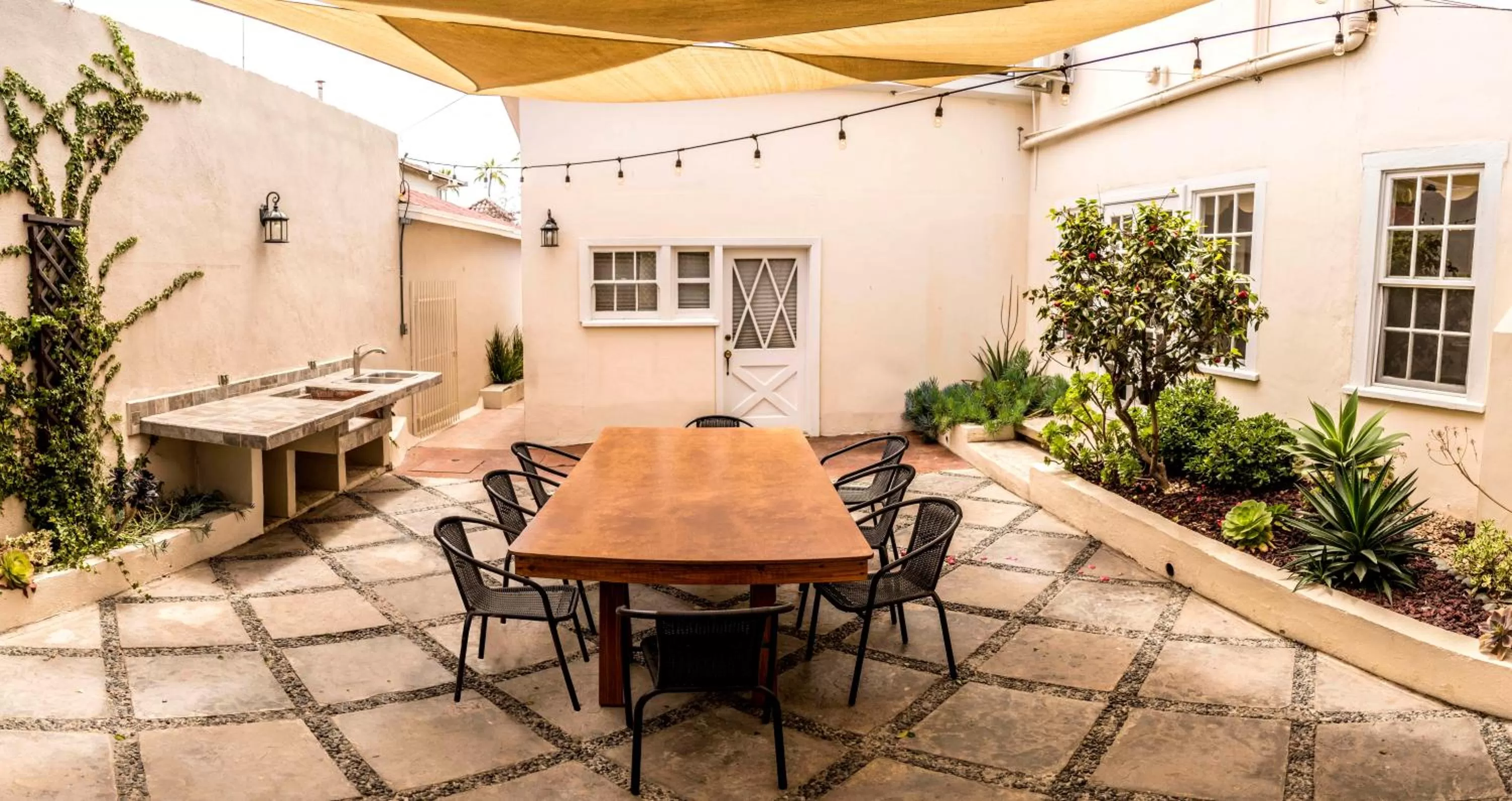 Patio in La Villa de Adelina