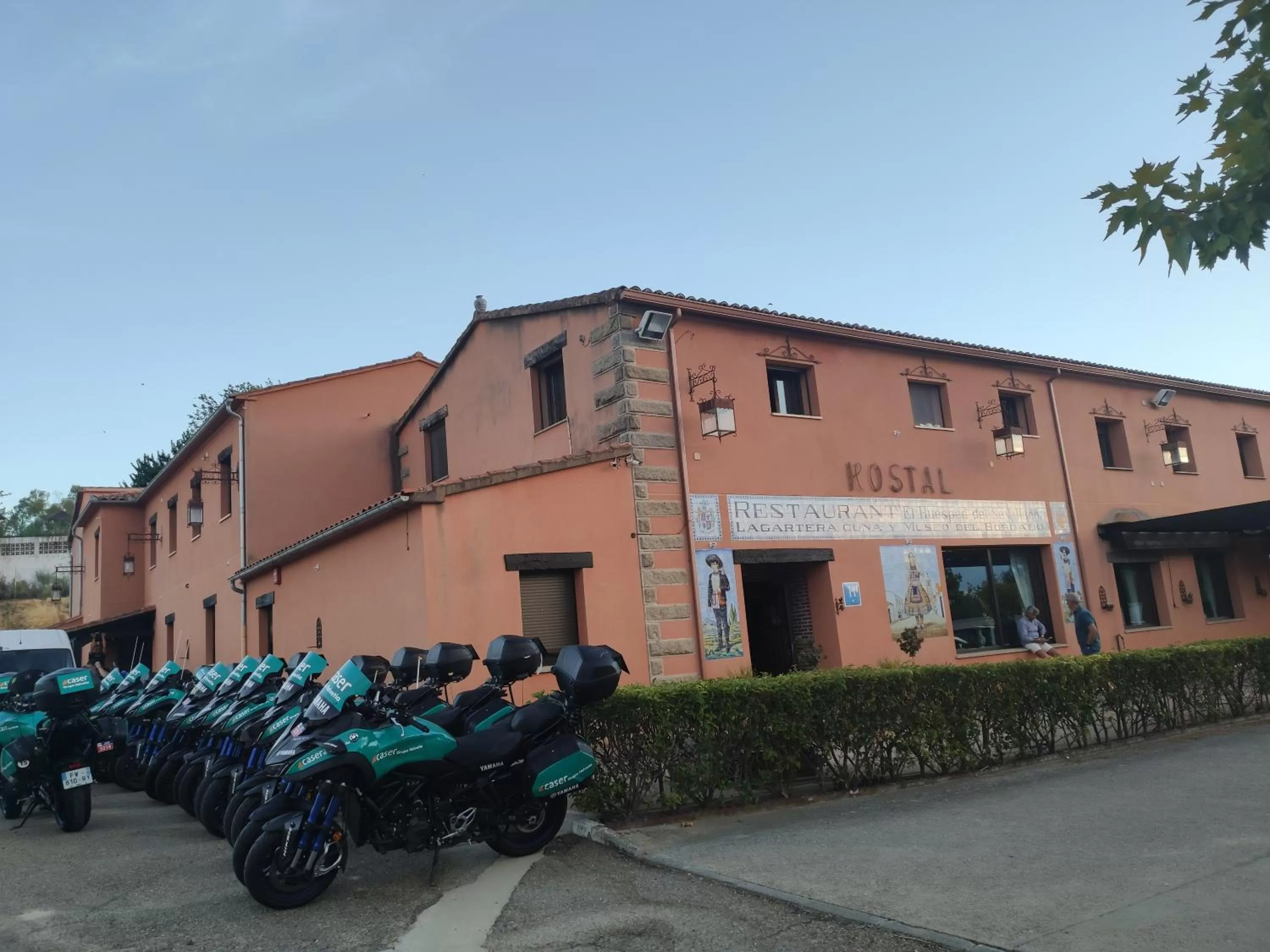 El Huésped del Sevillano AR