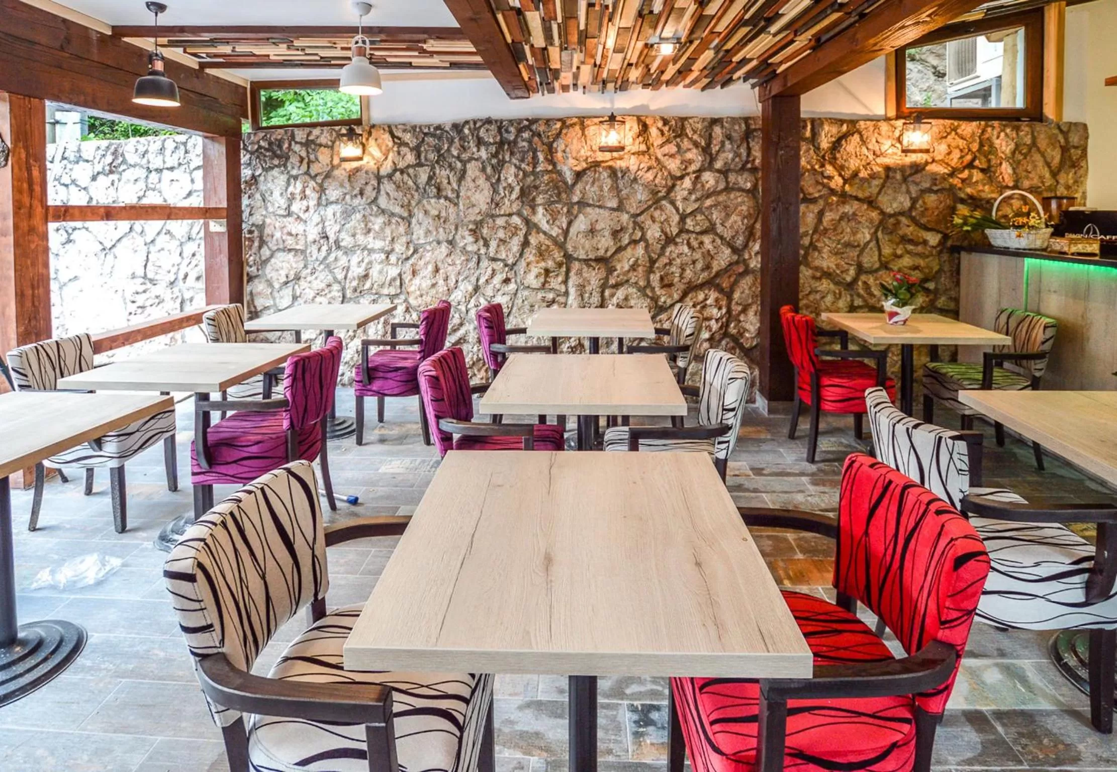 Restaurant/places to eat in Heritage Hotel Gate of Sarajevo