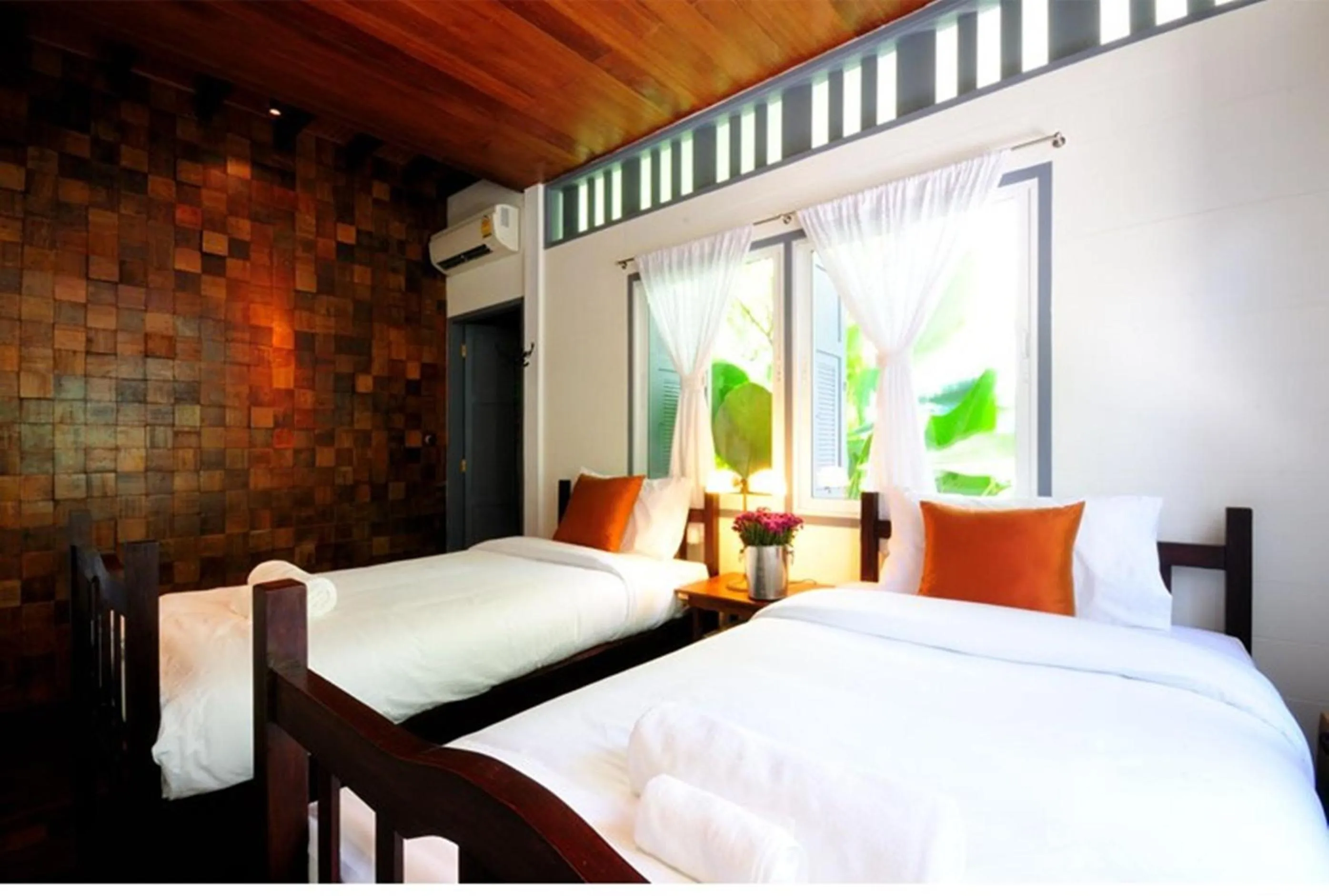 Bed in Baan Noppawong