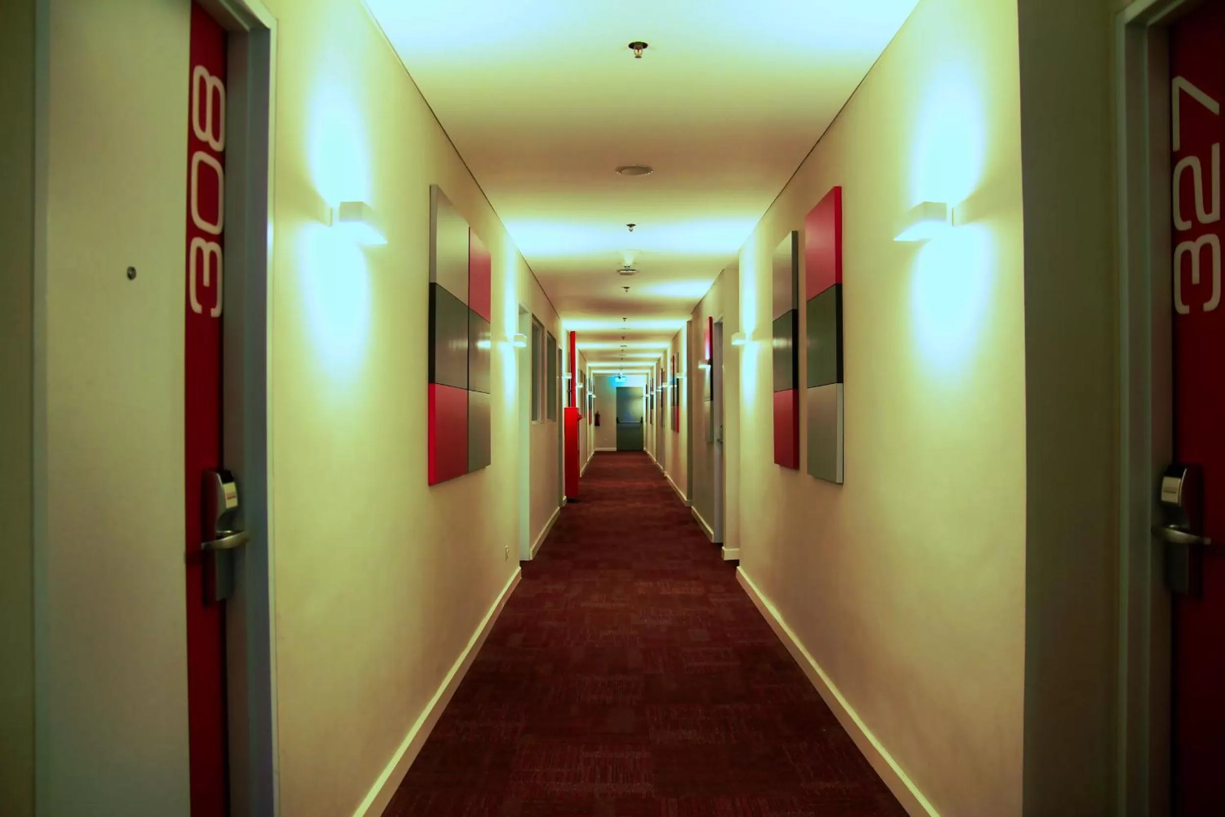 Restaurant/places to eat in favehotel Gatot Subroto Jakarta