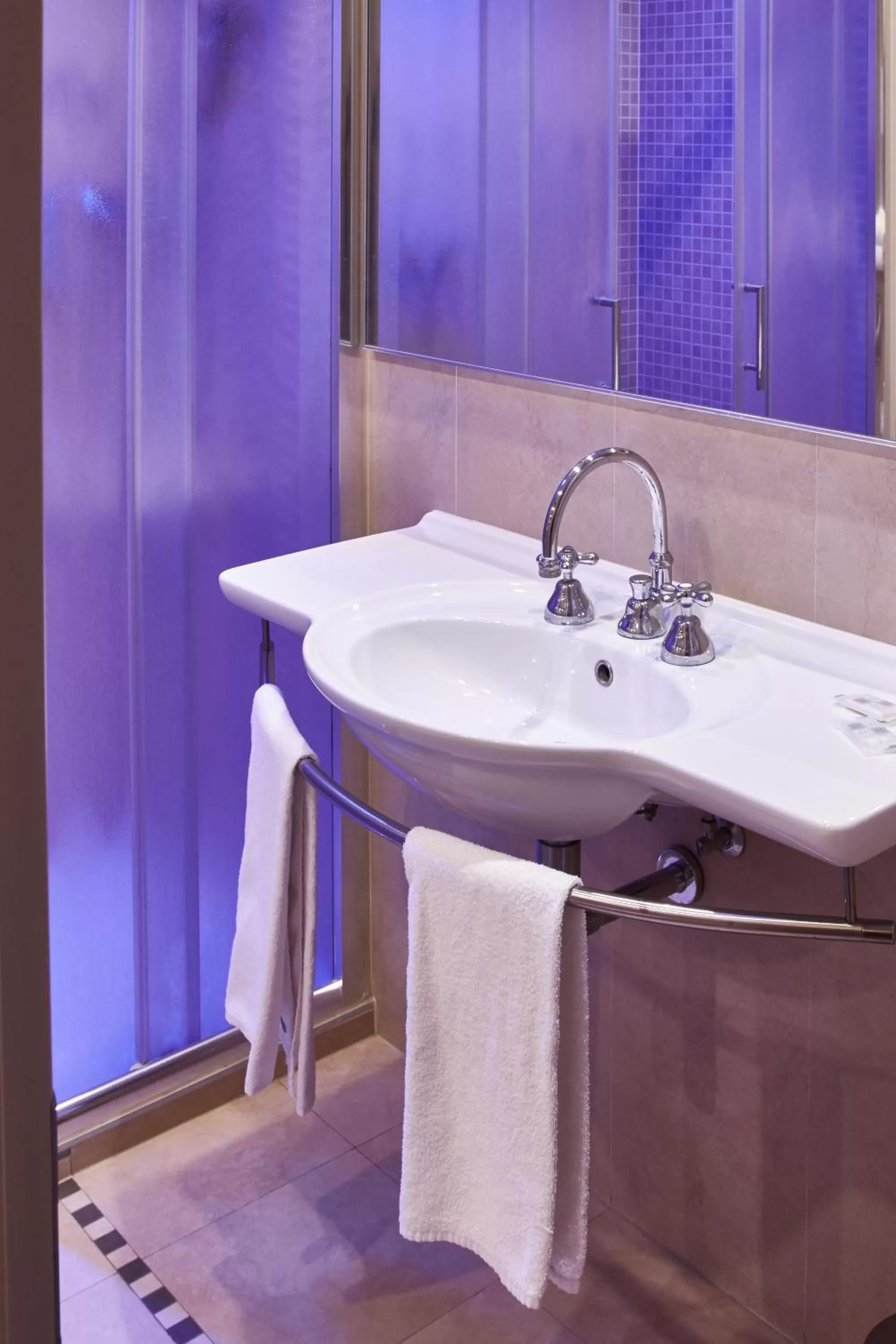 Bathroom in Rivalta Life Style Hotel