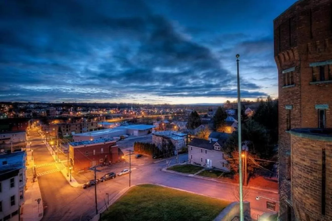 Neighbourhood in Amsterdam Castle NY