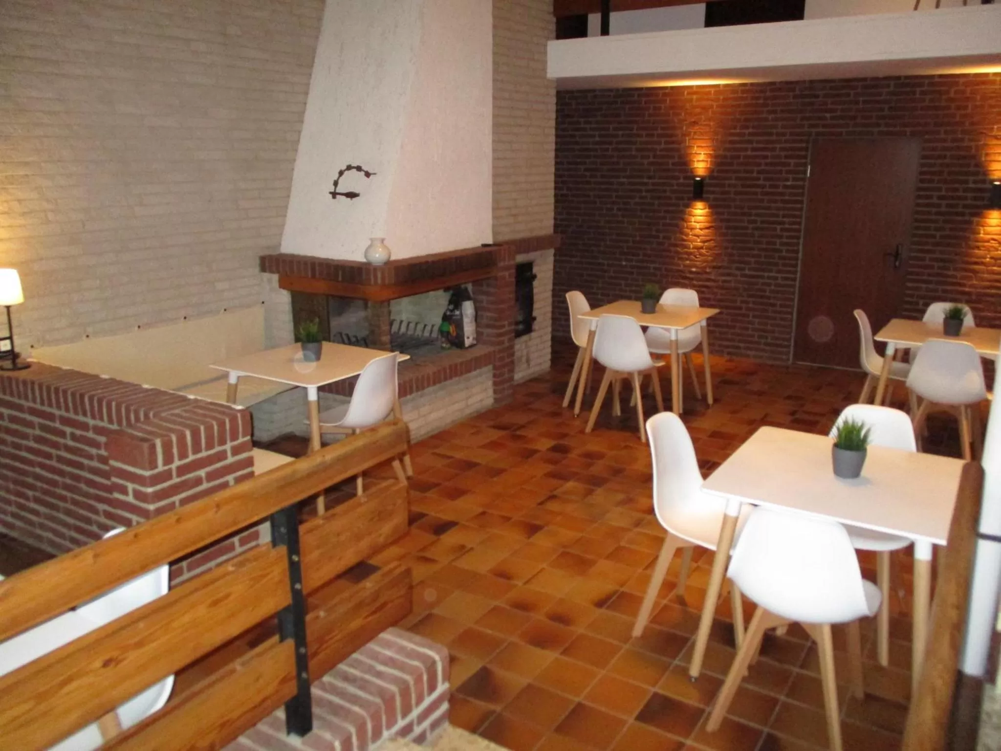 Communal lounge/ TV room in Best Pension