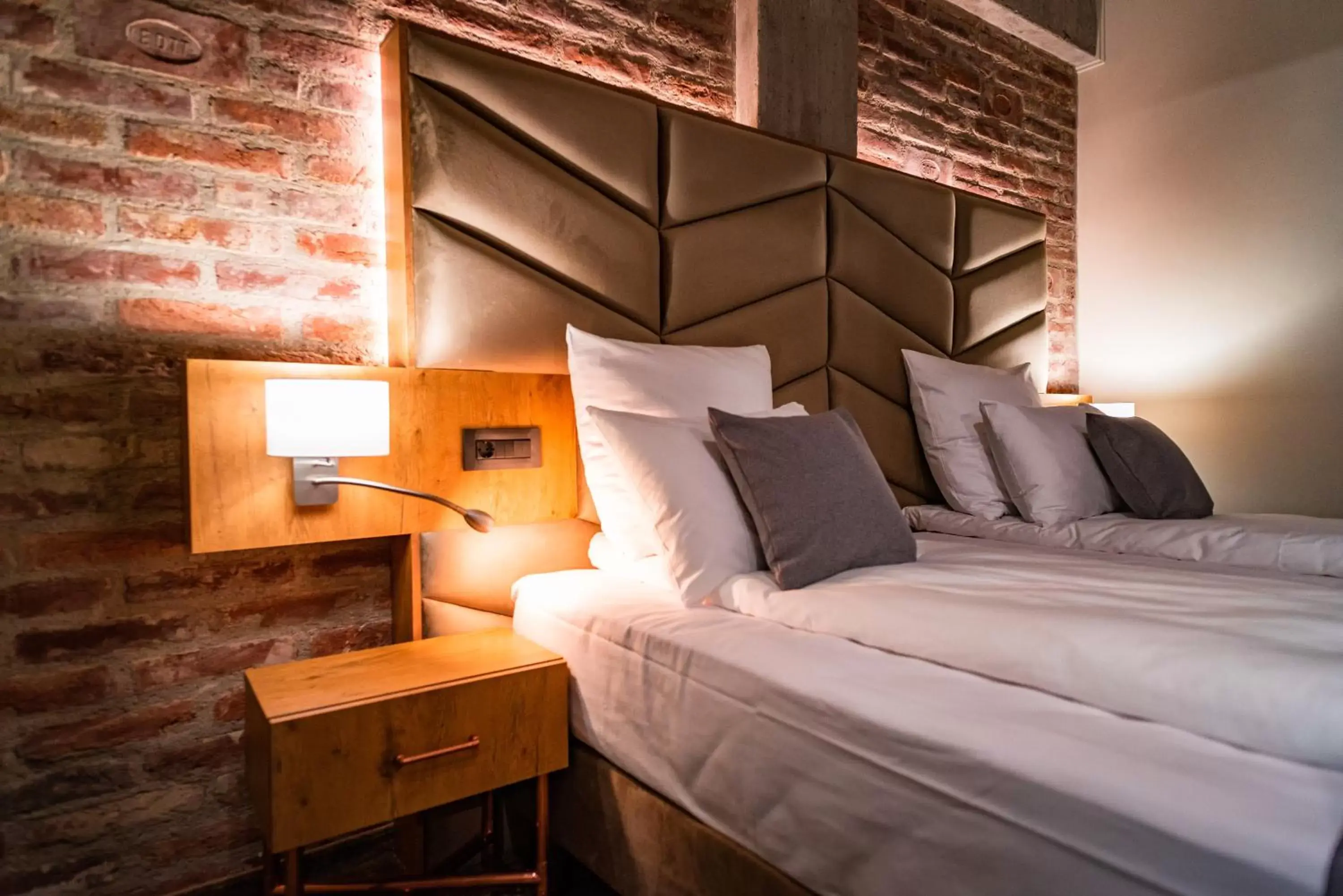 Mustang Boutique Rooms Mustang Boutique Rooms