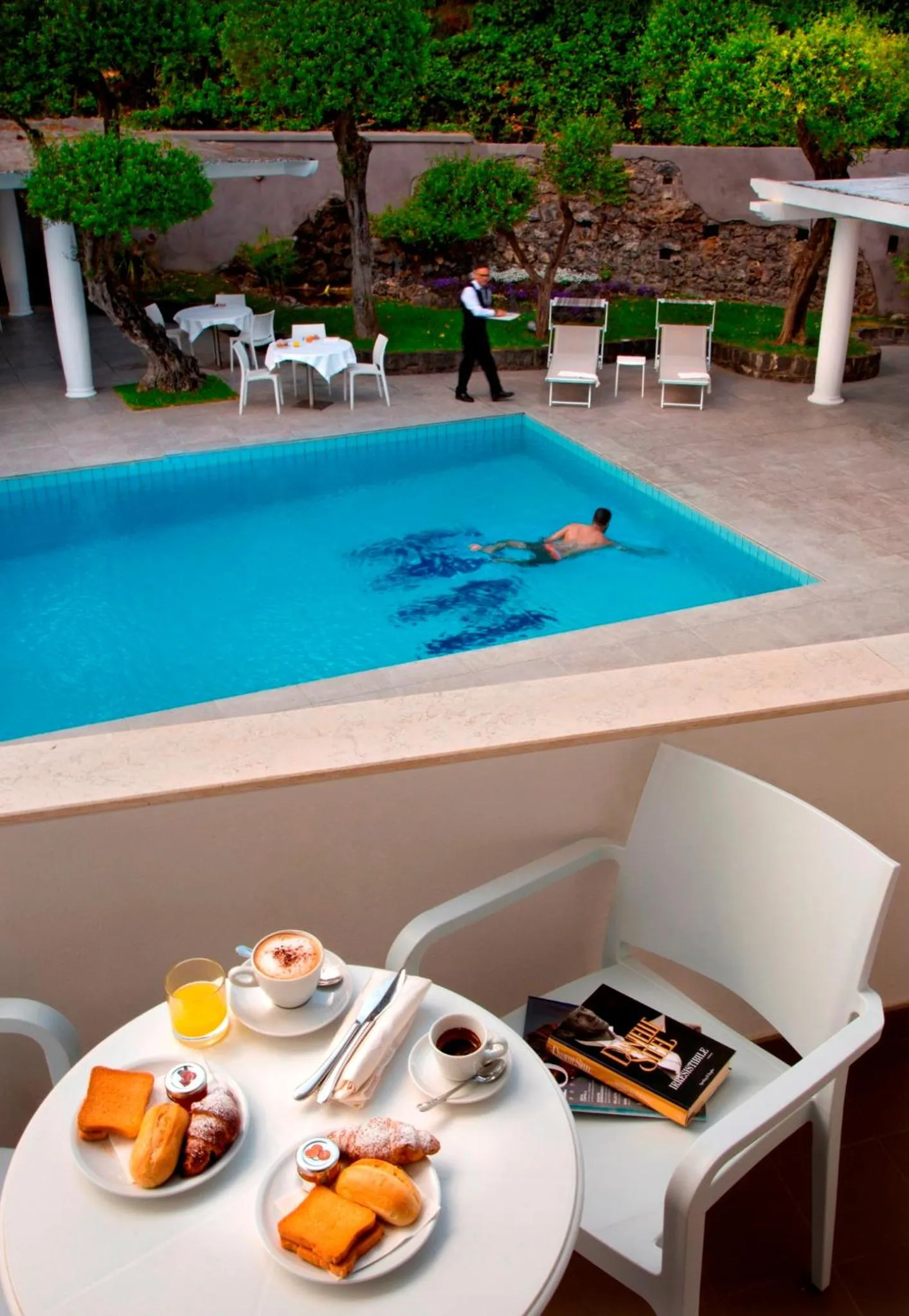 Photo of the whole room in Hotel Marad