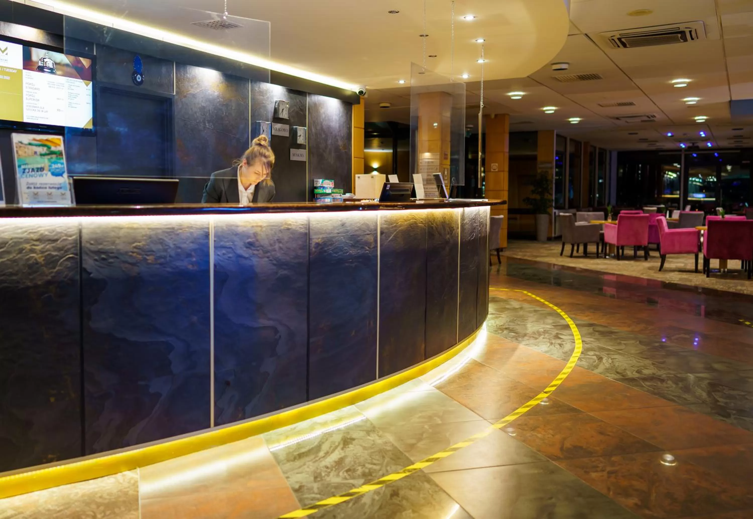 Lobby or reception in Hotel Mrągowo Resort&Spa