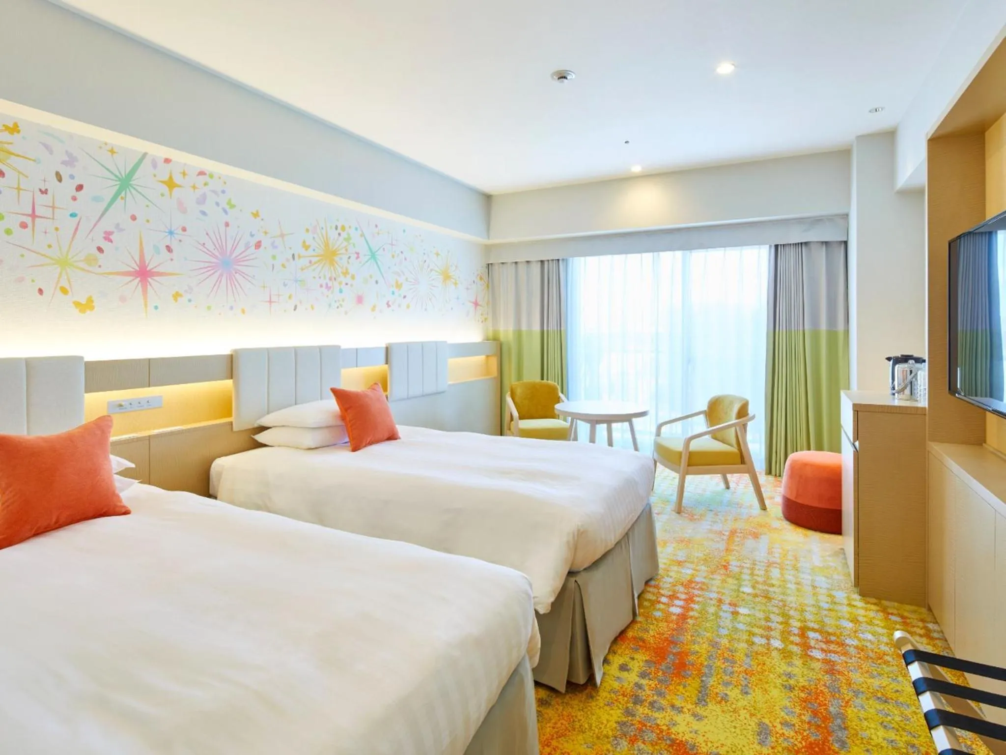 Photo of the whole room, Bed in Grand Nikko Tokyo Bay Maihama