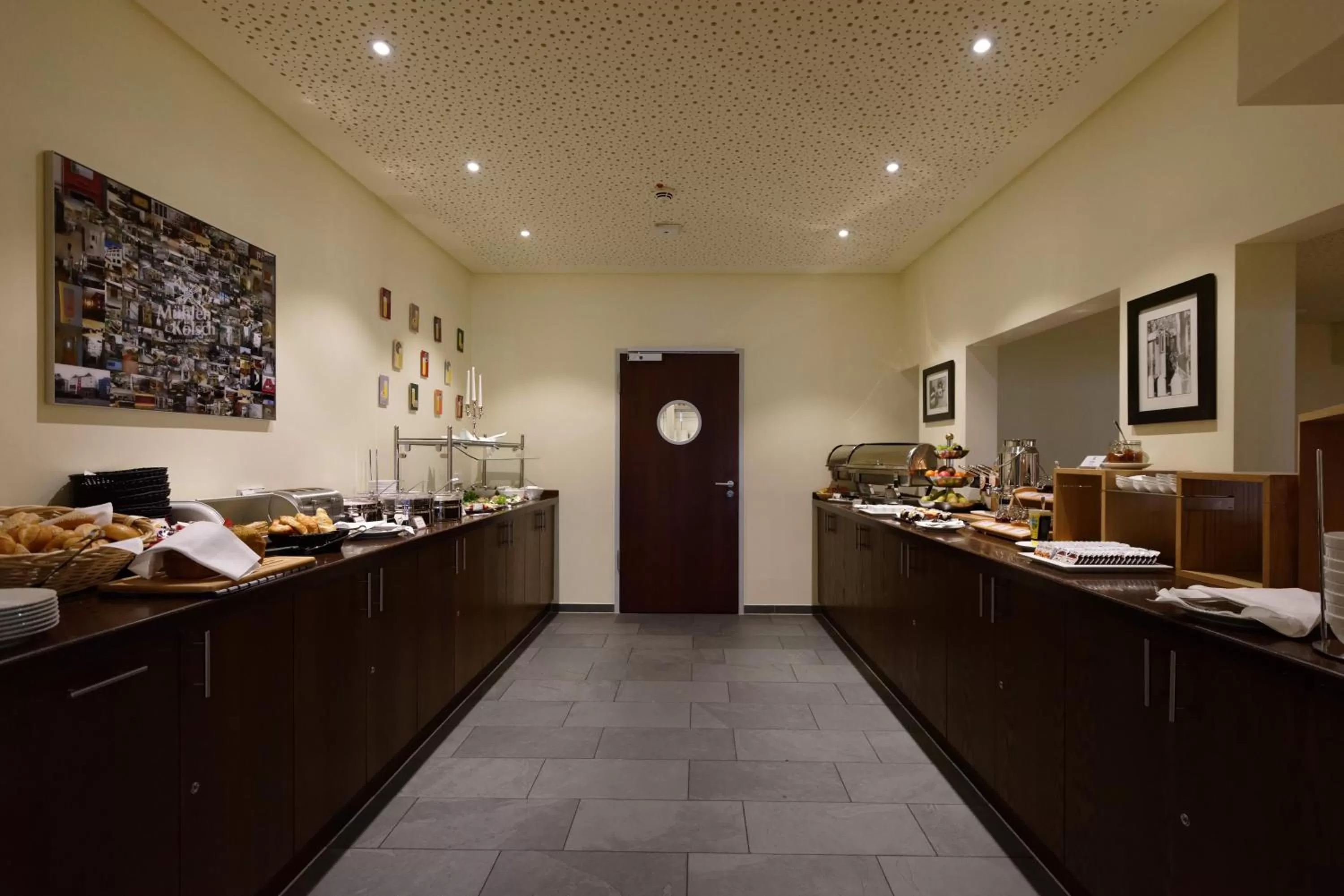 Buffet breakfast in Hotel zur Malzmühle