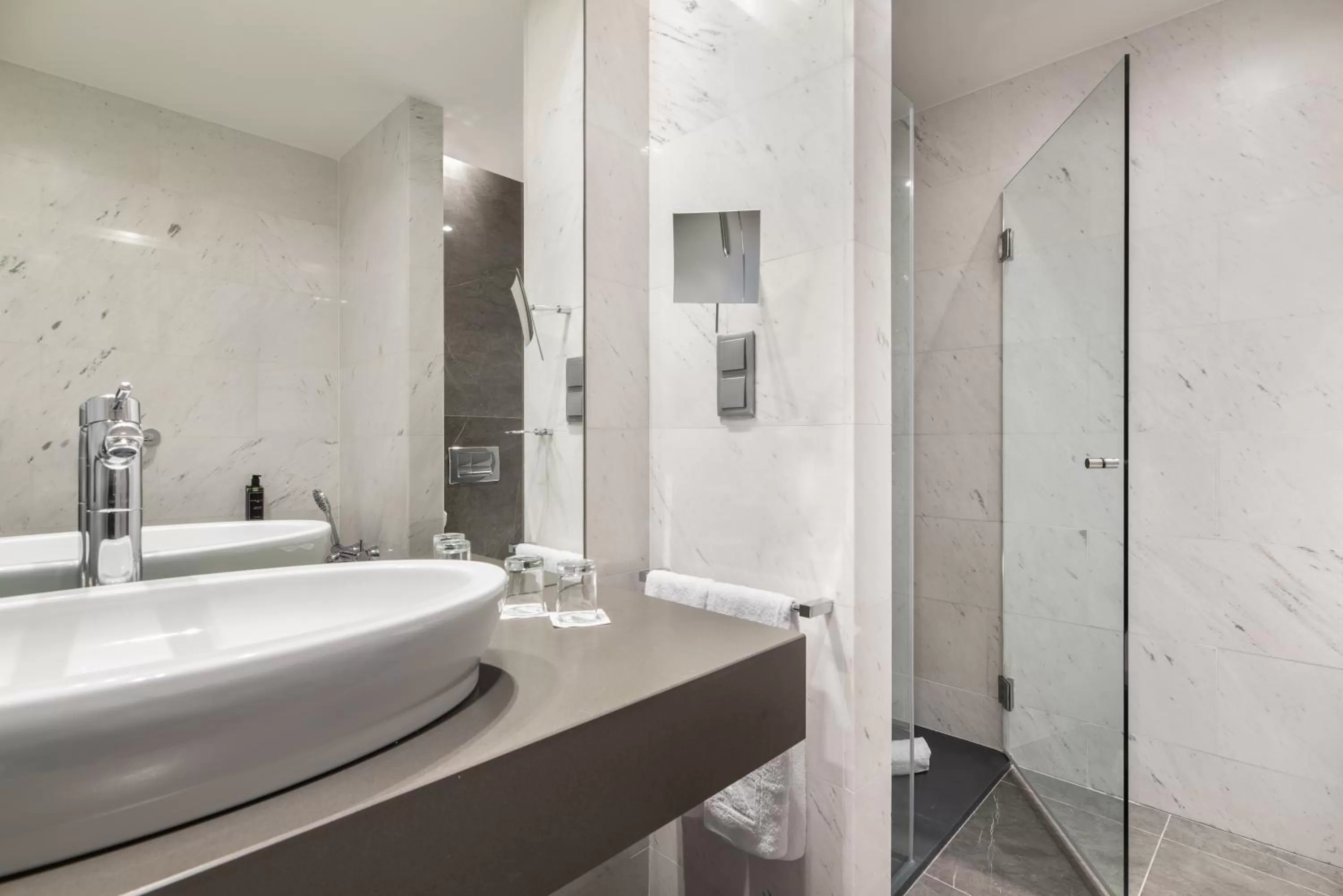 Bathroom in Eurostars Das Letras