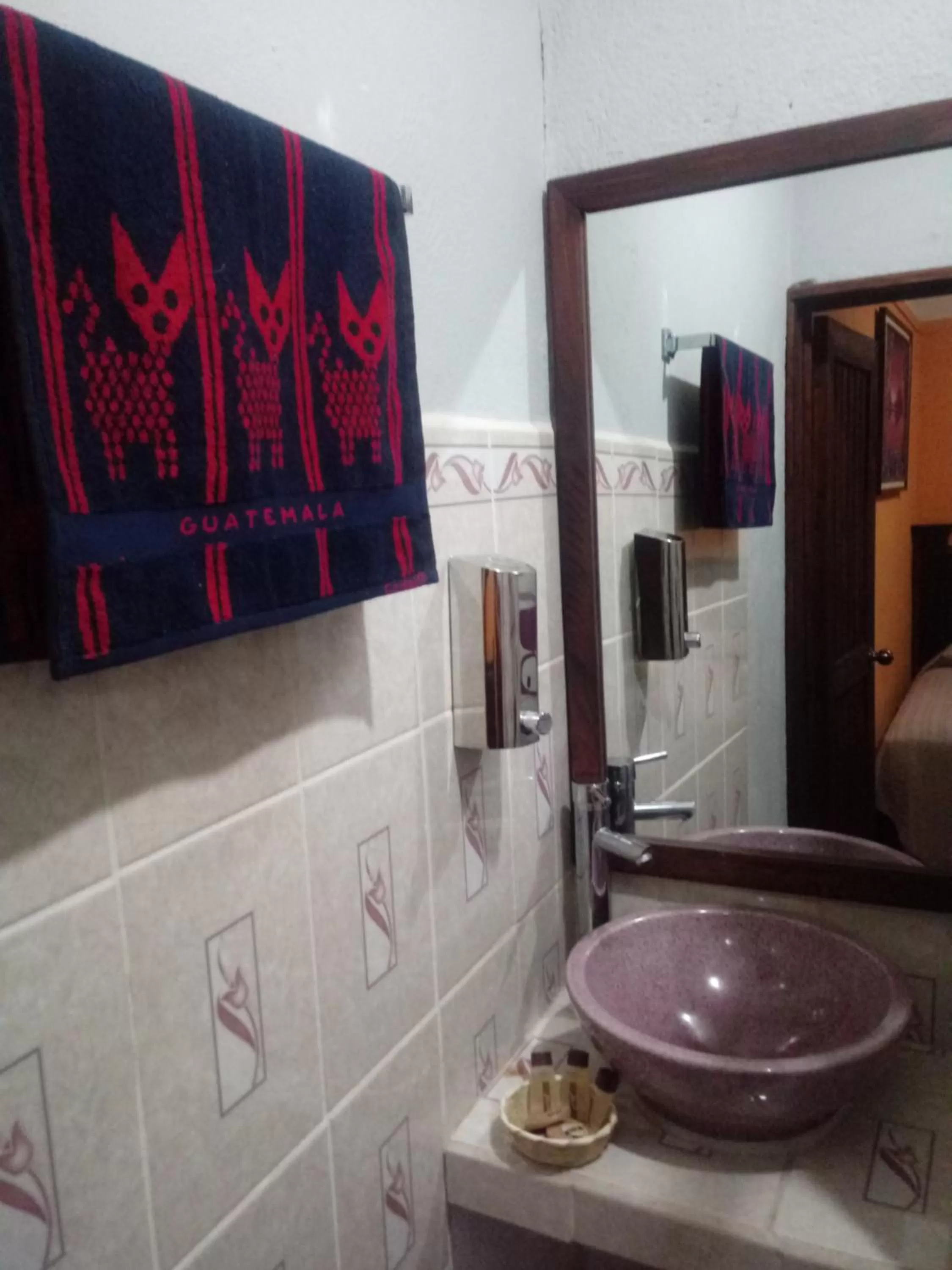 Bathroom in Hospedaje El Viajero
