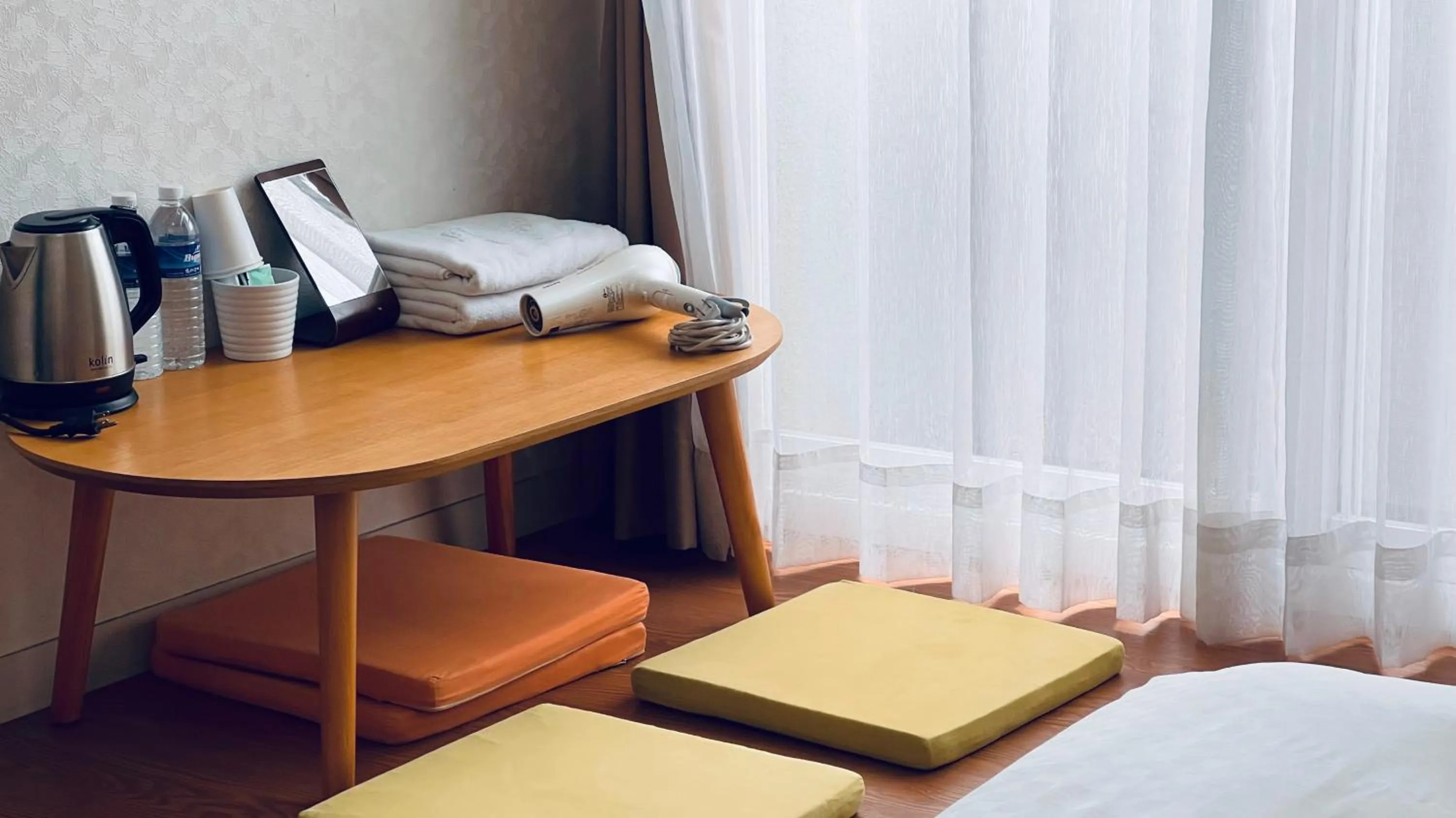 Property building, Bed in Rainbow Island