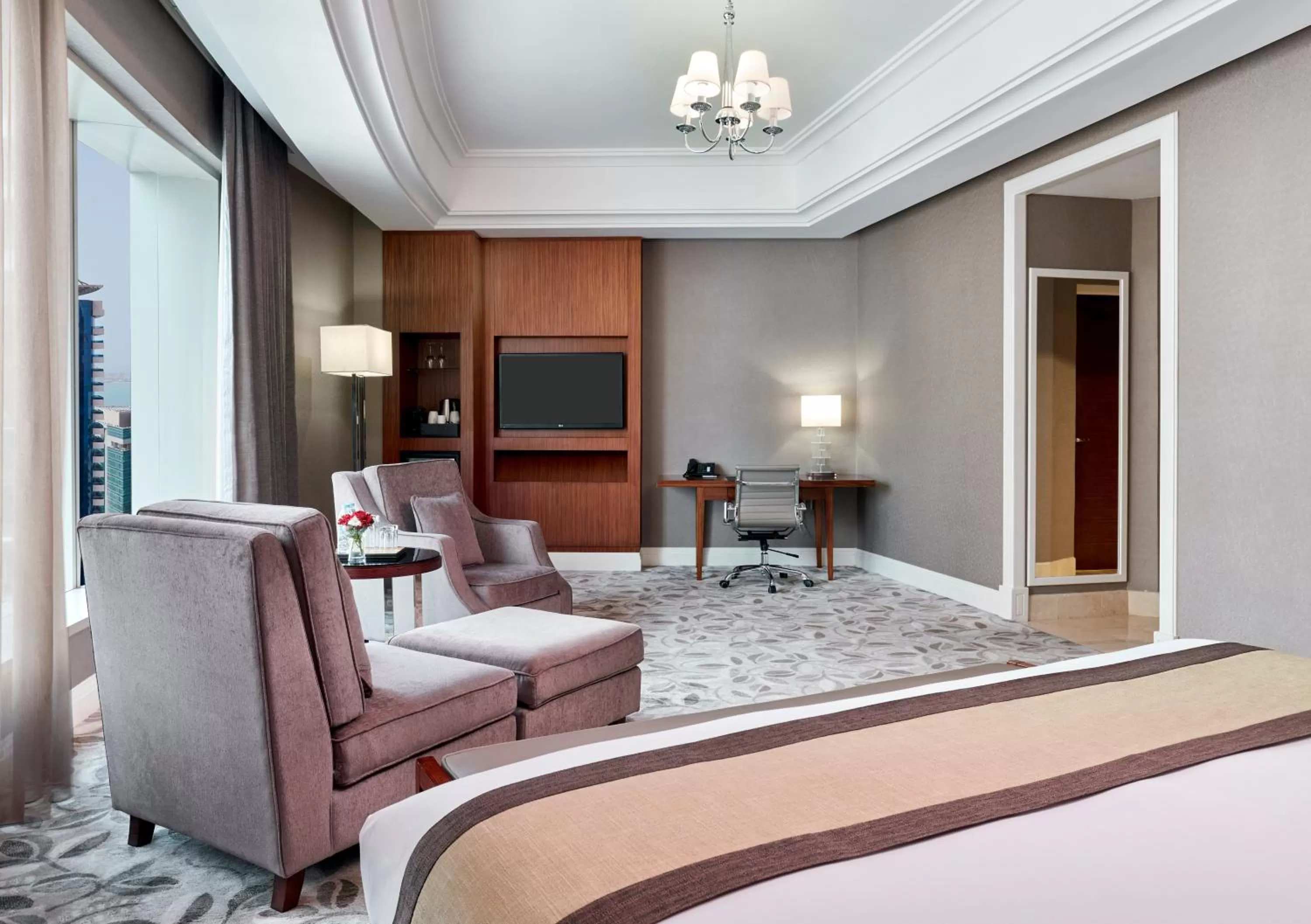 Photo of the whole room, Bed in Best Plaza West Bay Hotel