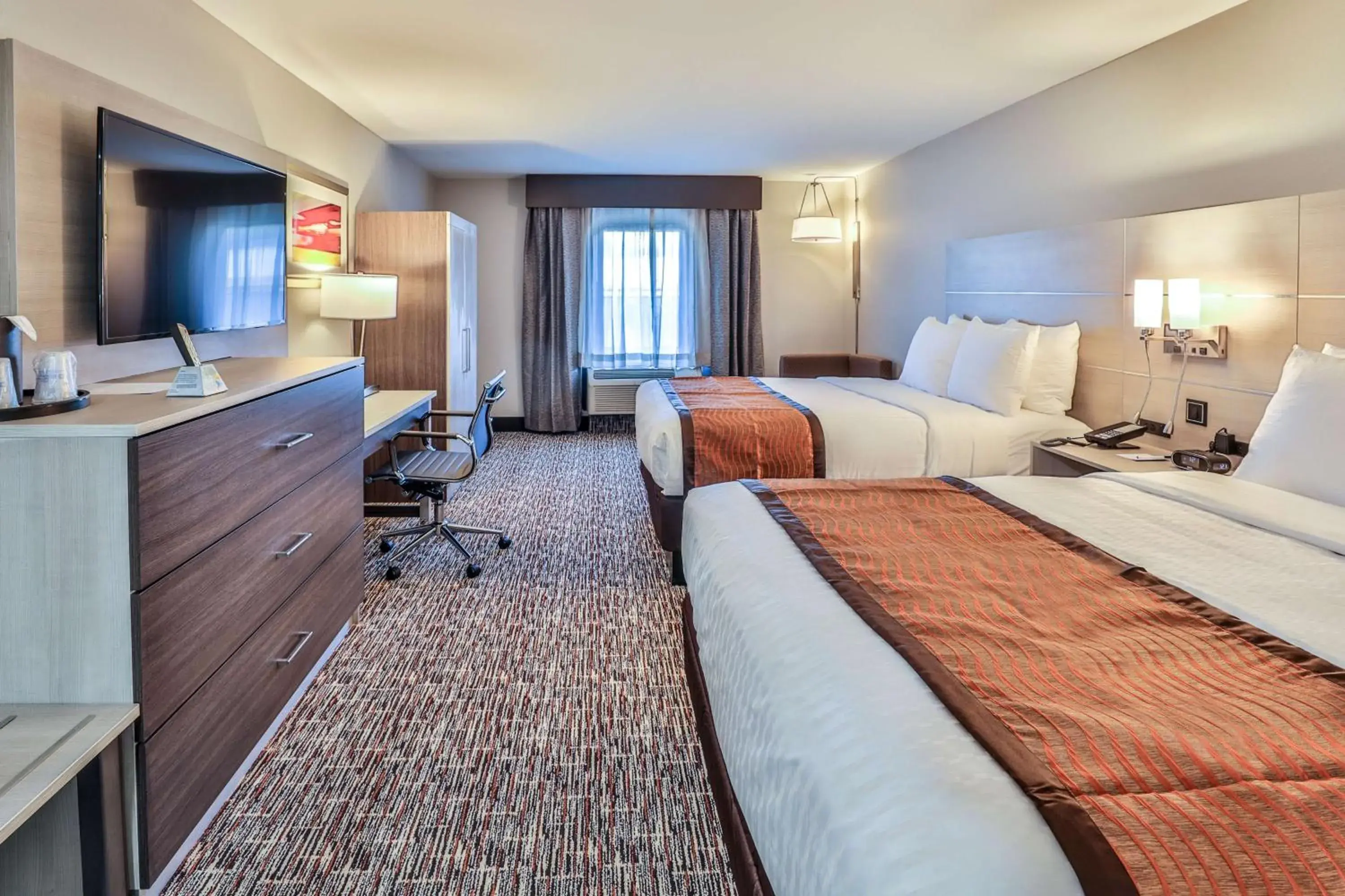 Queen Room with Two Queen Beds and Roll-In Shower - Mobility Accessible in Best Western Plus Executive Residency Nashville Queen Room with Two Queen Beds and Roll-In Shower - Mobility Accessible in Best Western Plus Executive Residency Nashville