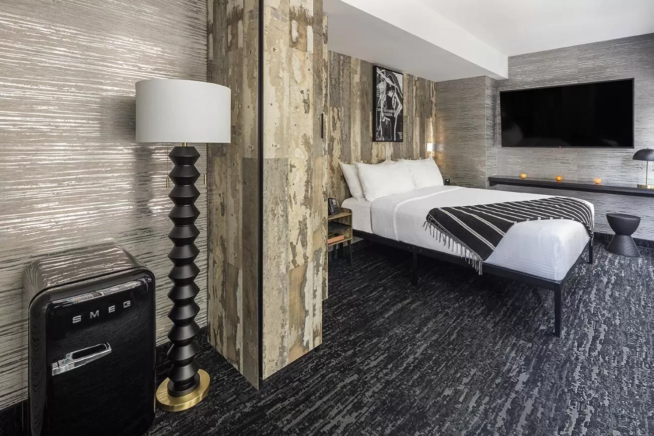 Bed in The FIDI Hotel