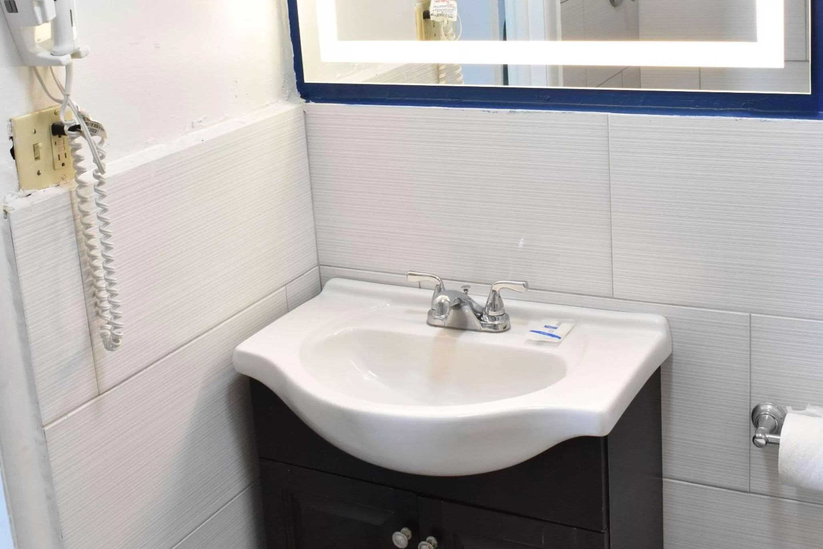 Bedroom in Rodeway Inn Swainsboro