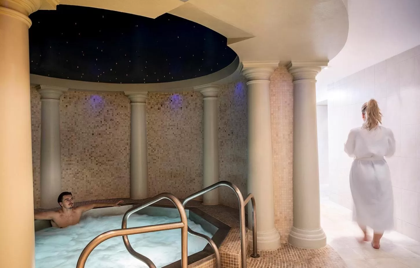 Hot Tub in Brandshatch Place Hotel & Spa