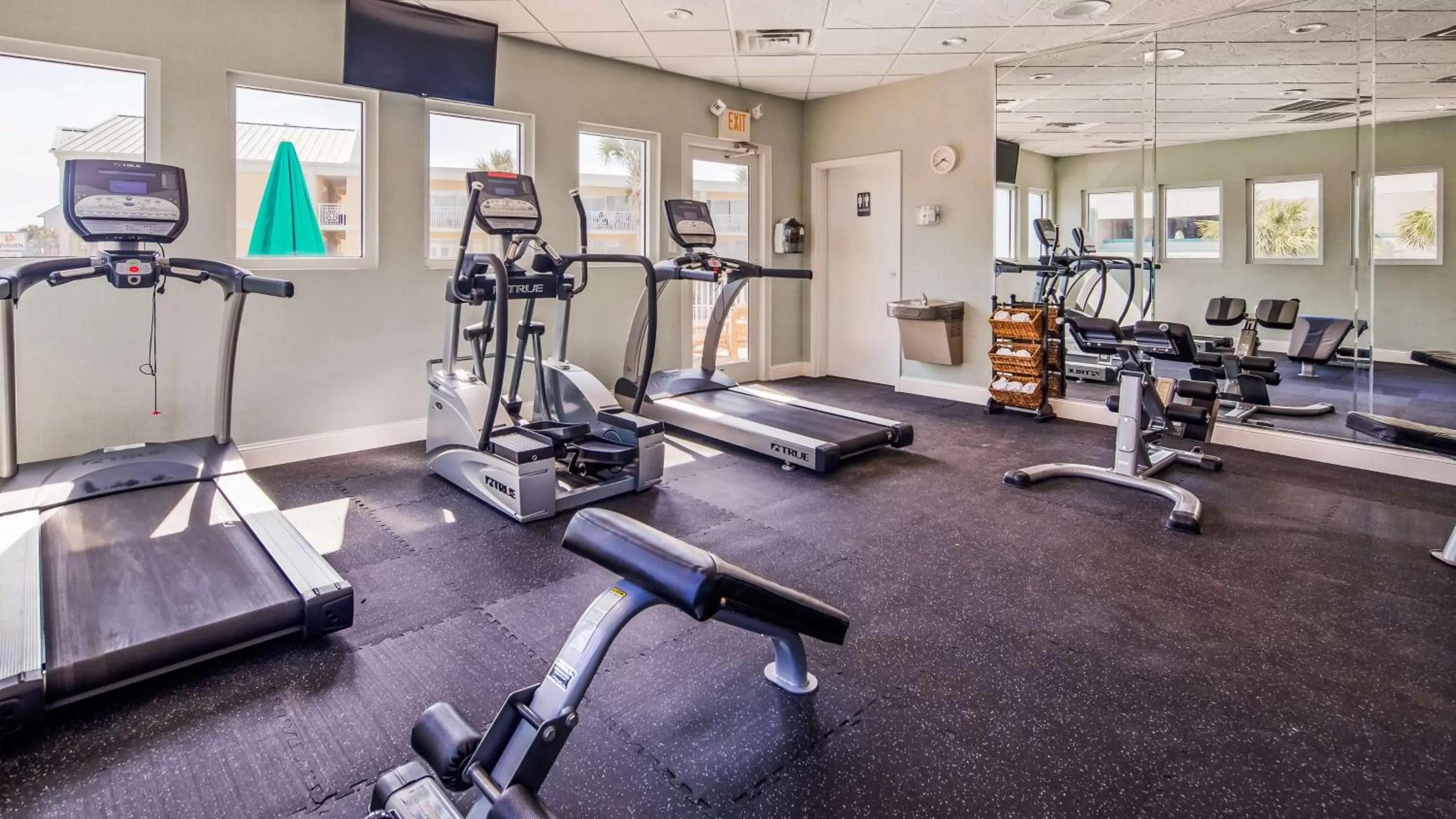 Activities in The Sandbar Hotel, Trademark Collection by Wyndham