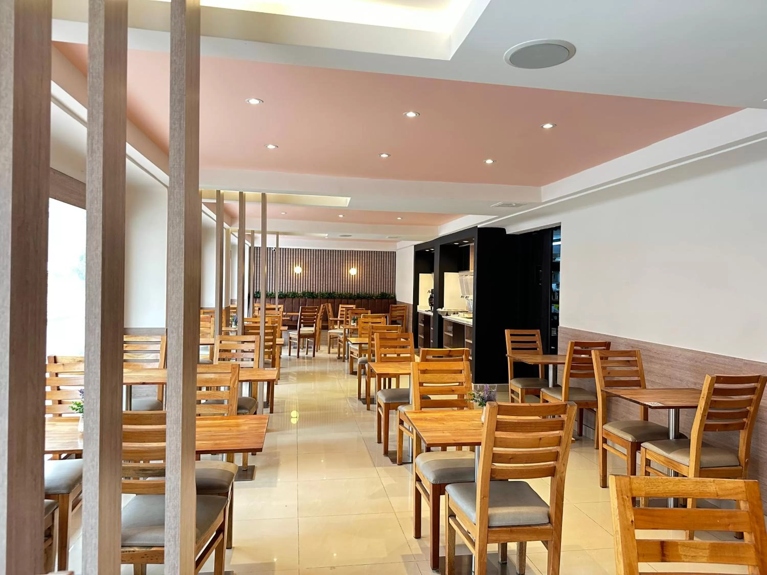 Restaurant/places to eat in Hotel San Francisco de Asís