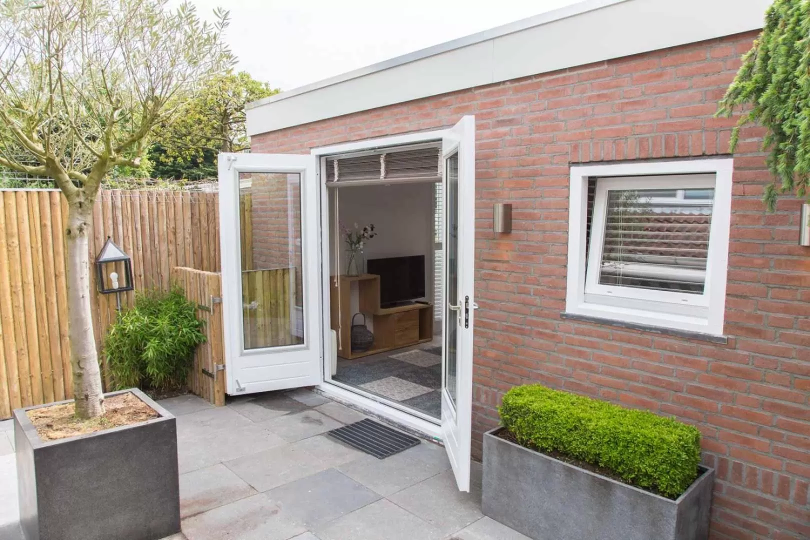 Property building in B&B Bike Studio Amsterdam