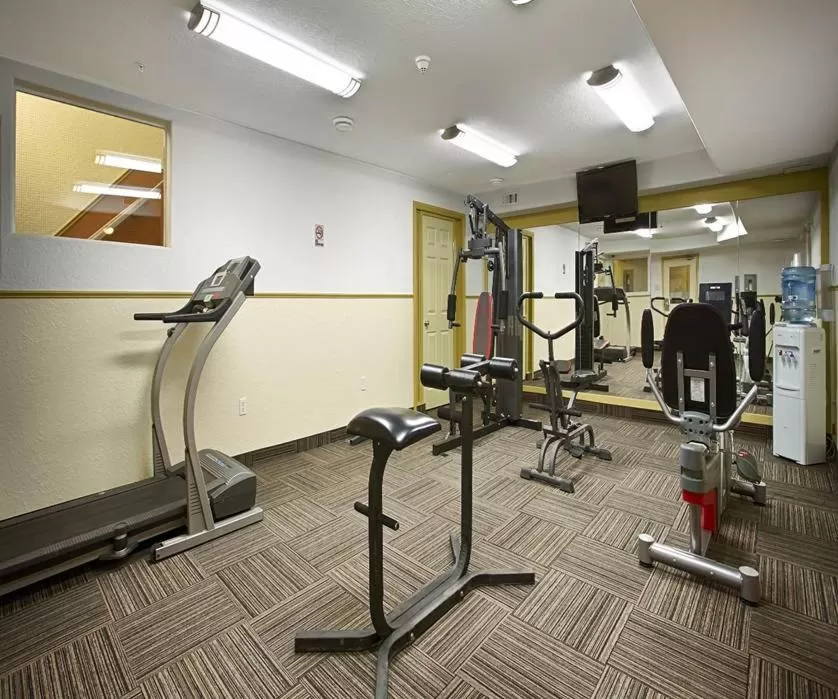 Fitness centre/facilities, Fitness Center/Facilities in All Stay Suites