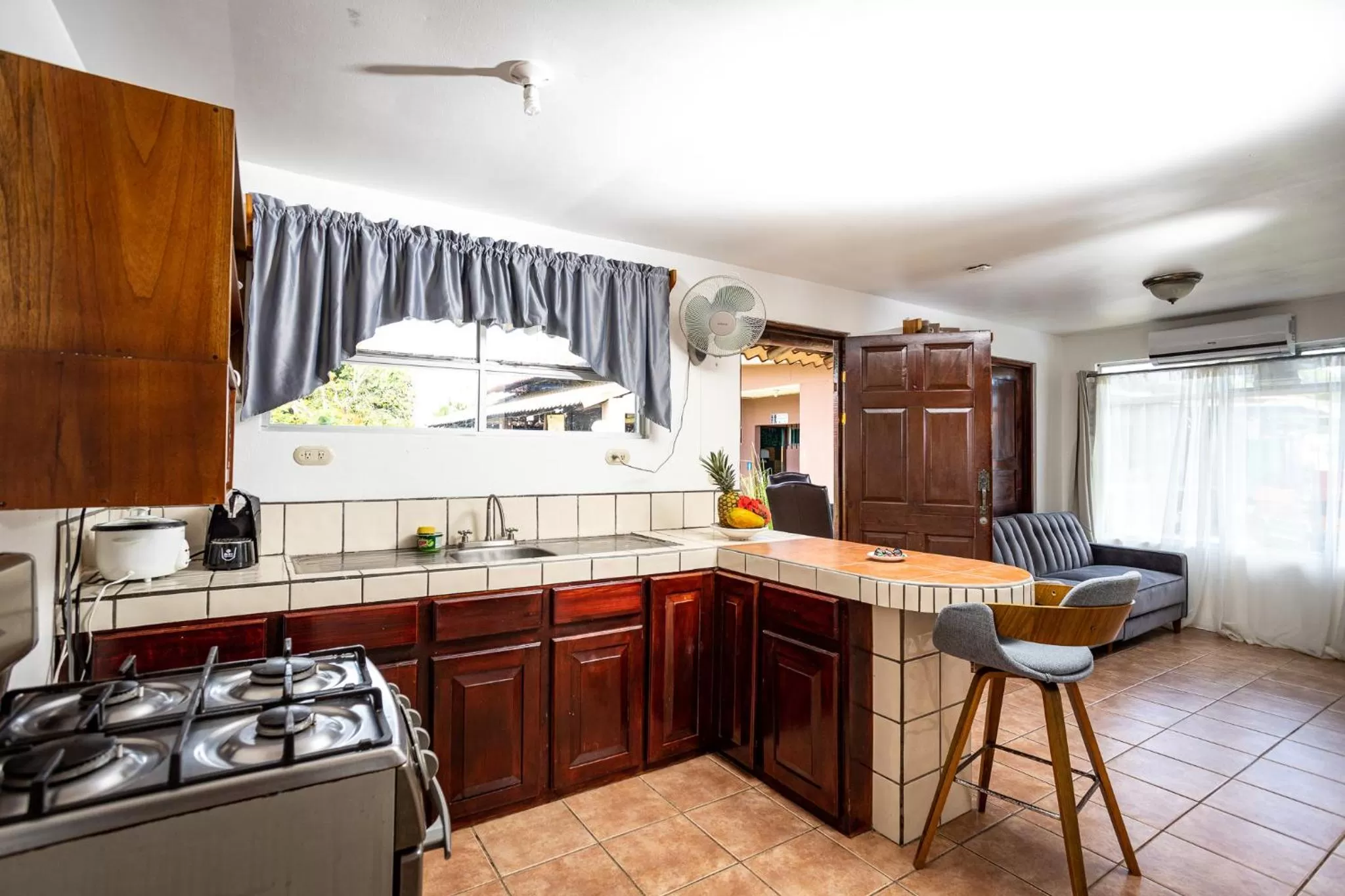 Kitchen or kitchenette in Hotel El Rancho