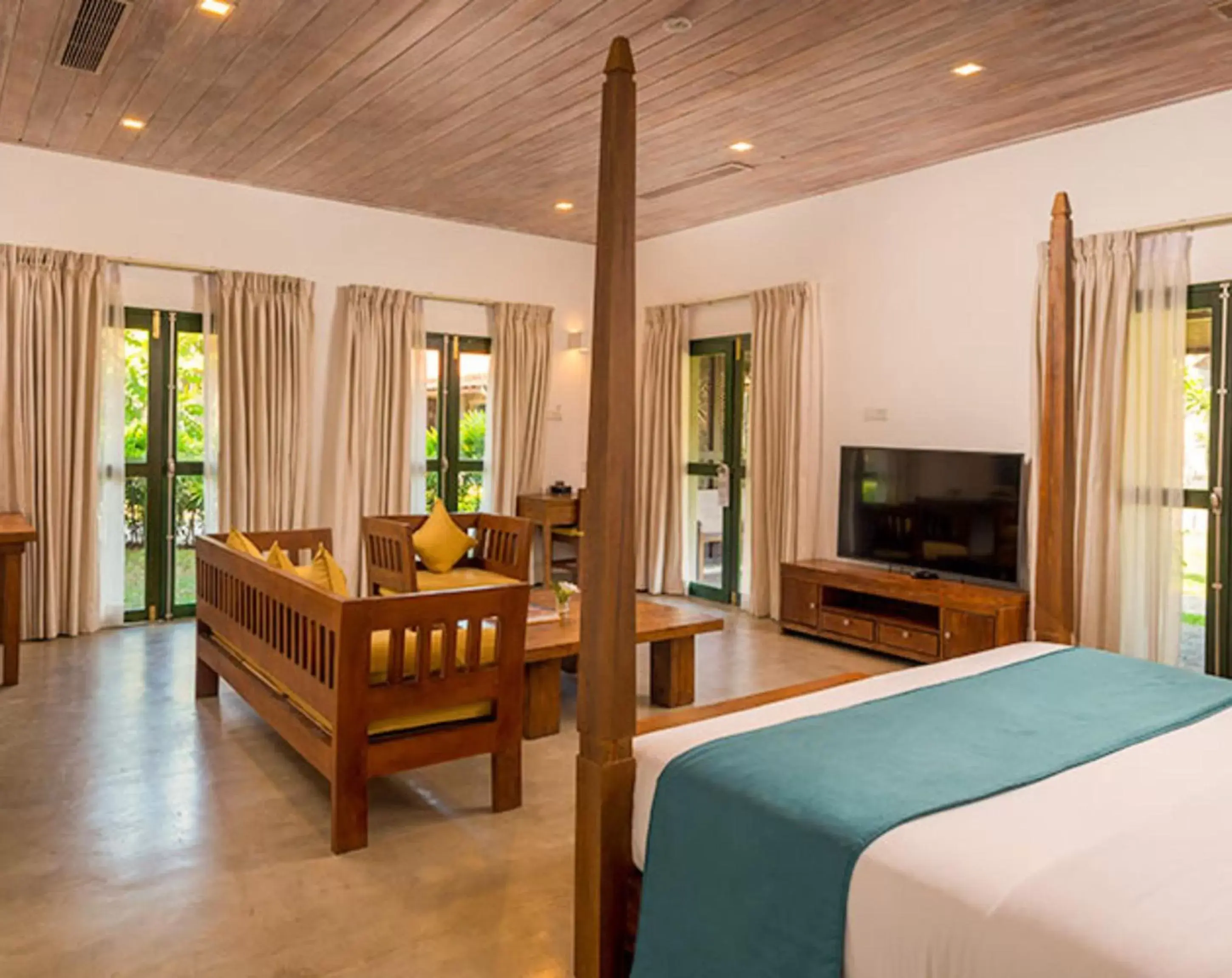 Suite in Regenta Arie Lagoon Negombo Suite in Regenta Arie Lagoon Negombo