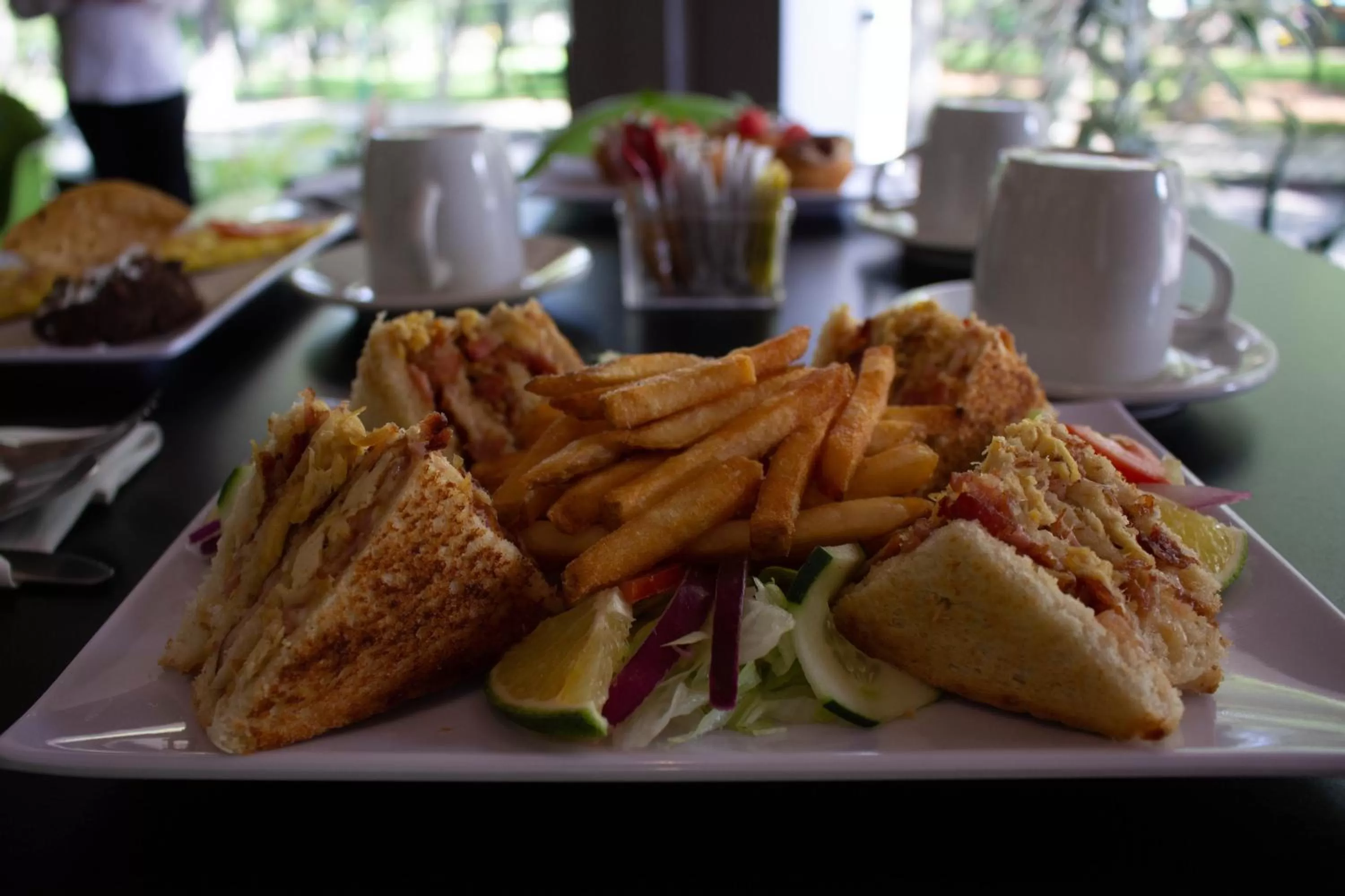 Food and drinks in Hotel Diana del Bosque by DOT Urban