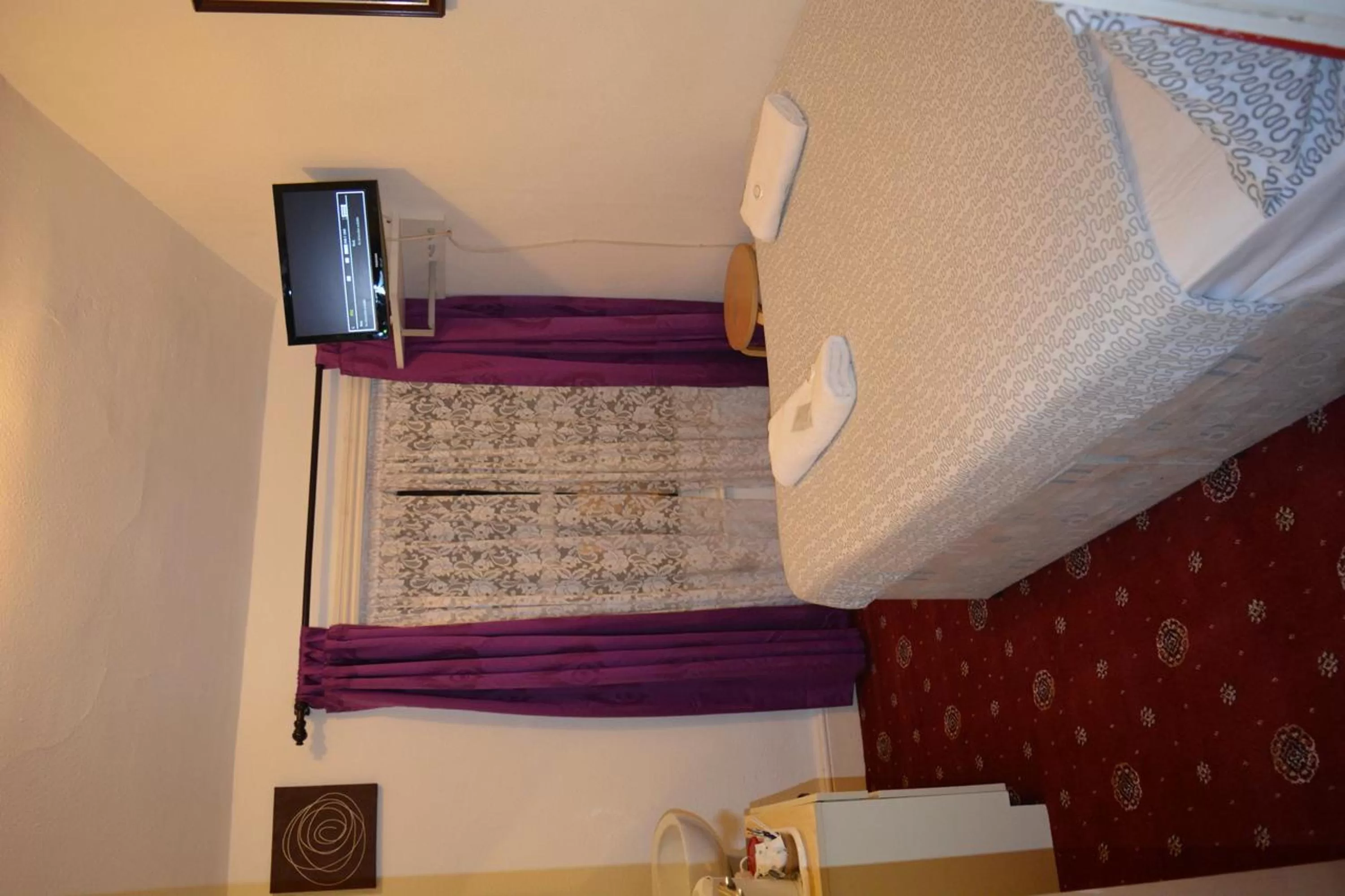 Bed in Wilsons Hotel - Blackpool Tower View